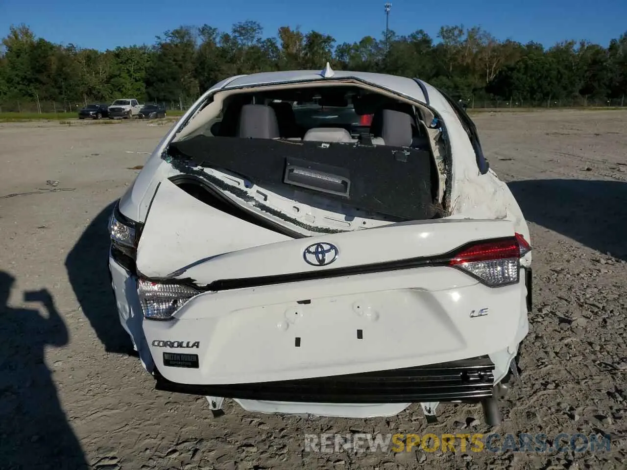 6 Photograph of a damaged car 5YFB4MDE7RP214982 TOYOTA COROLLA 2024