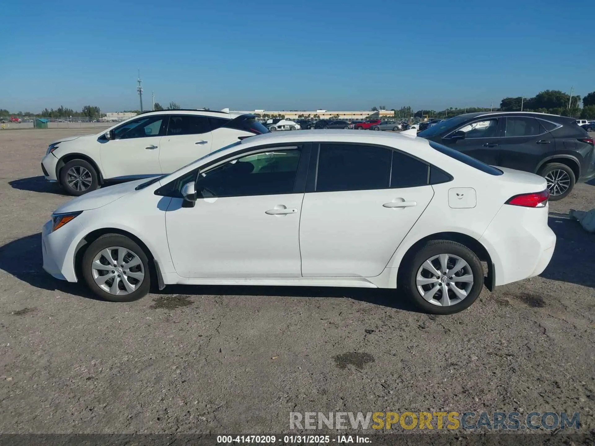 15 Photograph of a damaged car 5YFB4MDE7RP218014 TOYOTA COROLLA 2024