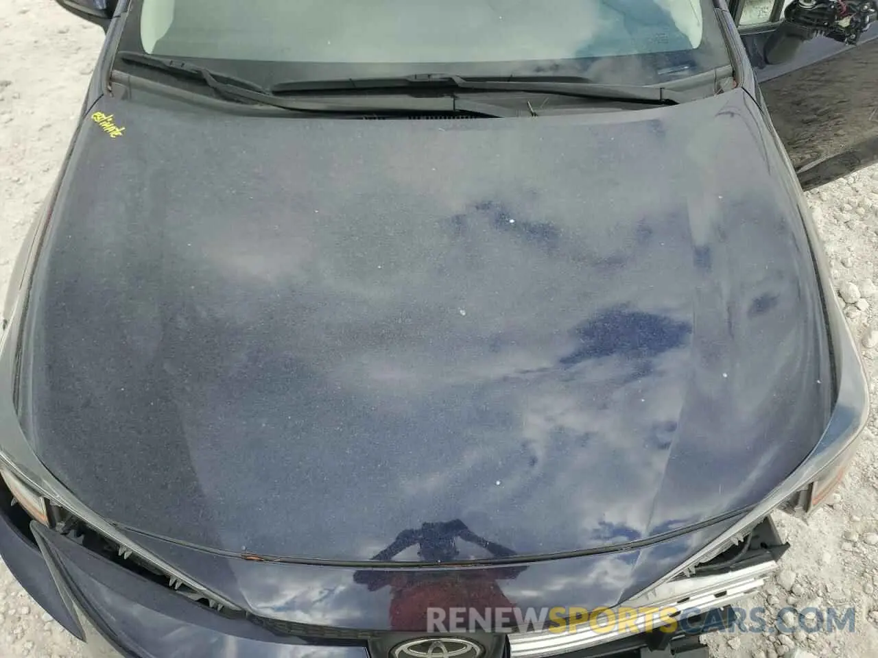 11 Photograph of a damaged car 5YFB4MDE8RP085683 TOYOTA COROLLA 2024
