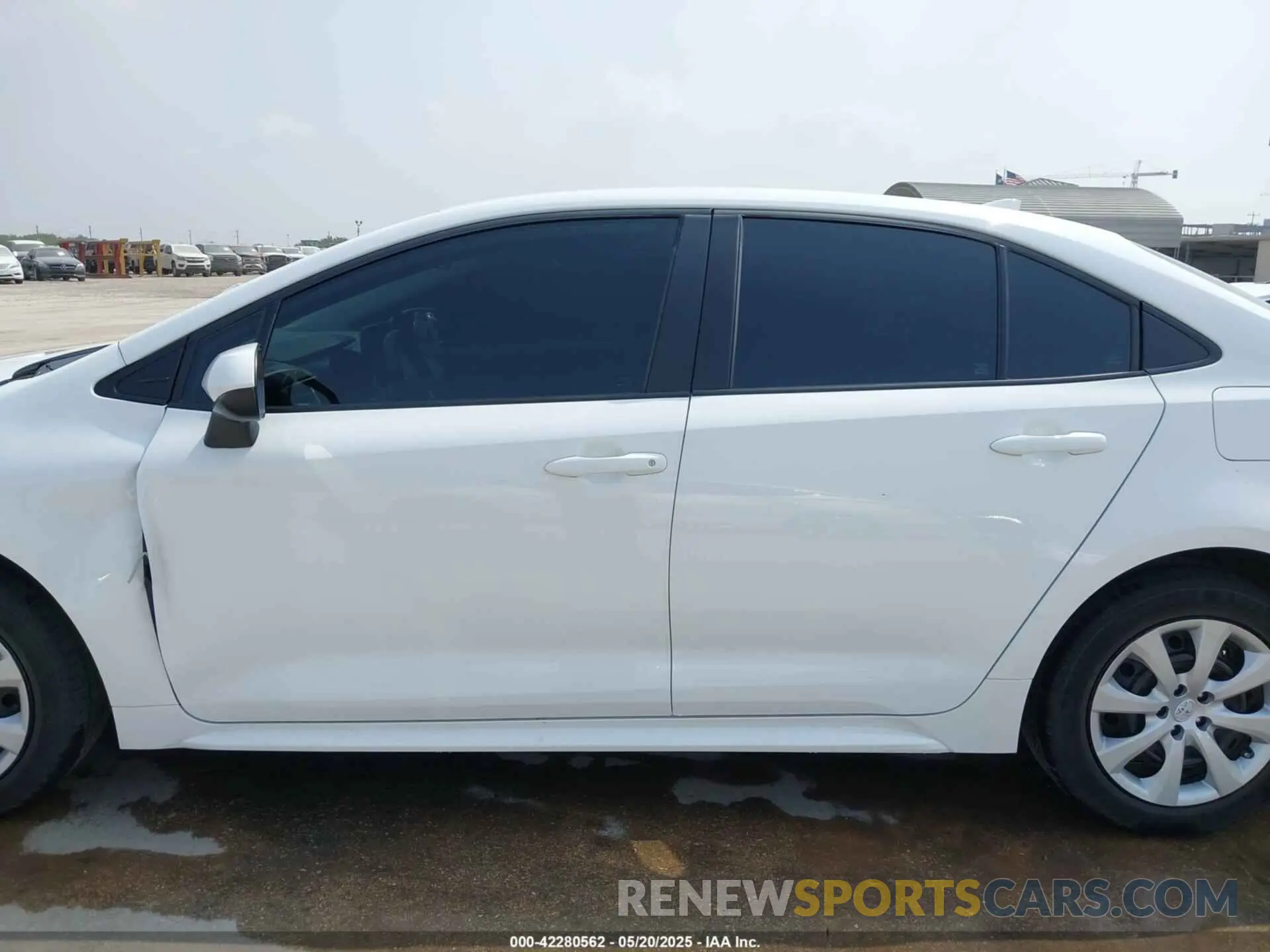 14 Photograph of a damaged car 5YFB4MDE8RP102062 TOYOTA COROLLA 2024