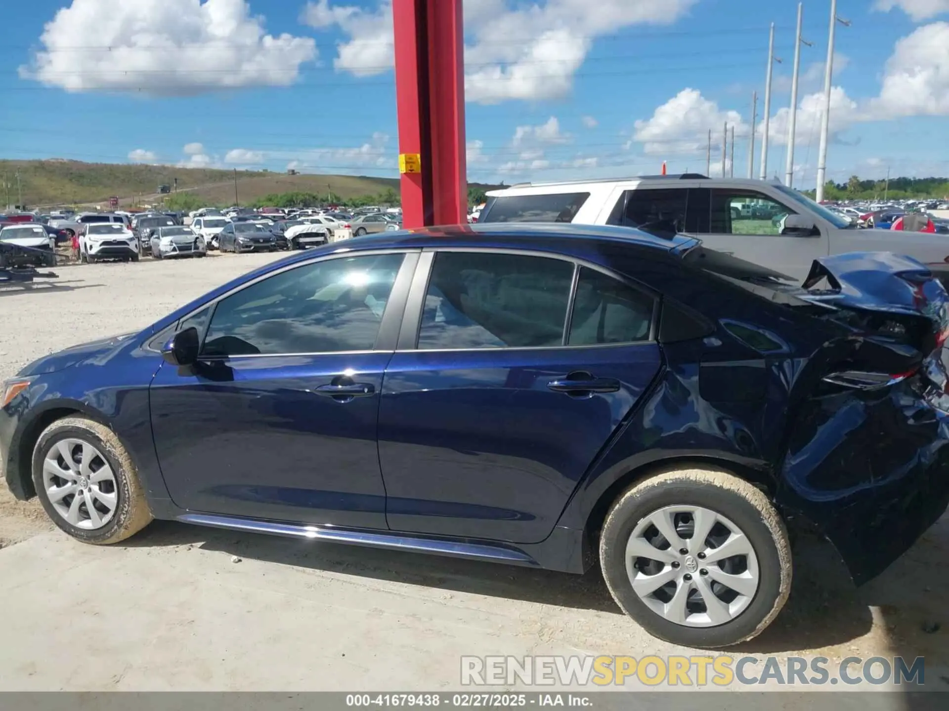15 Photograph of a damaged car 5YFB4MDE8RP107083 TOYOTA COROLLA 2024
