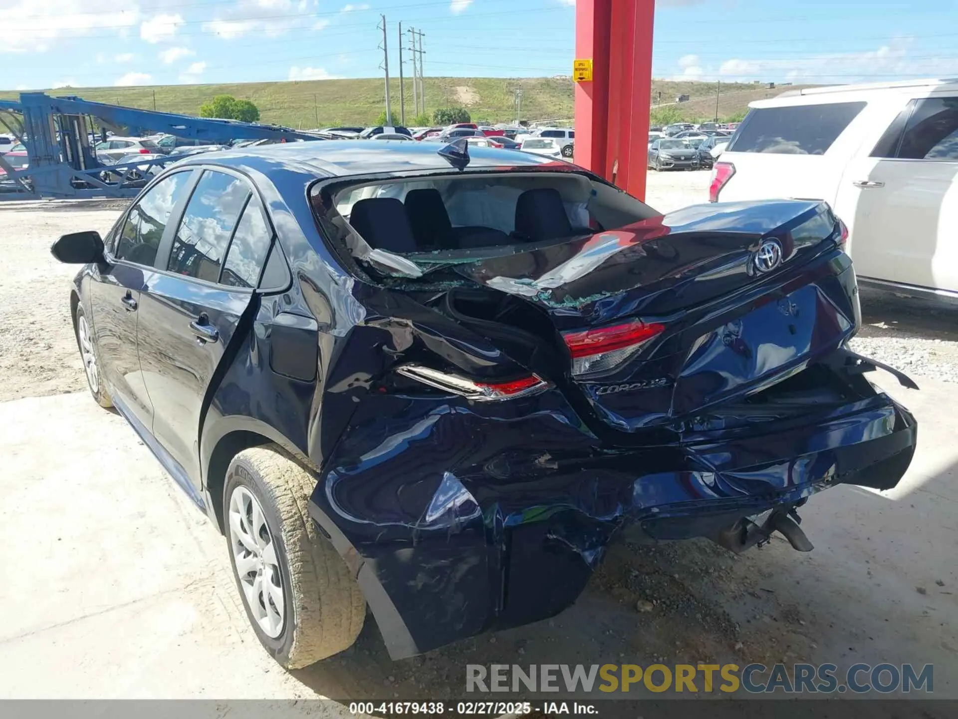 3 Photograph of a damaged car 5YFB4MDE8RP107083 TOYOTA COROLLA 2024