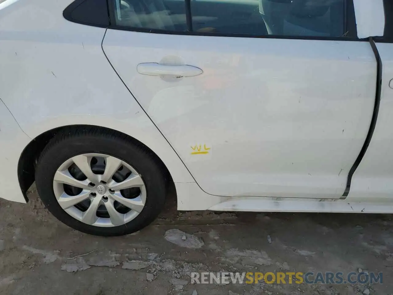 12 Photograph of a damaged car 5YFB4MDE8RP108346 TOYOTA COROLLA 2024
