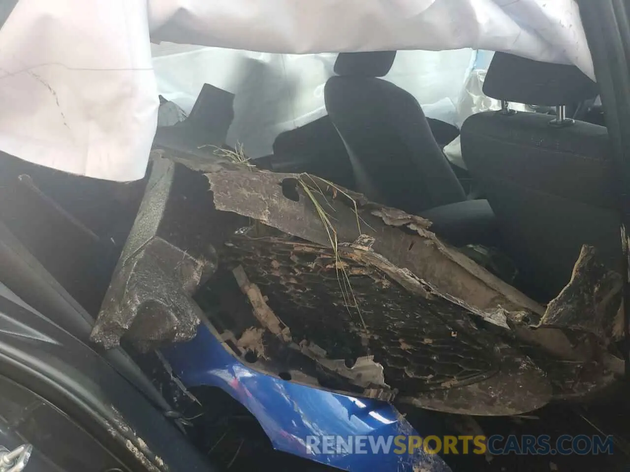 10 Photograph of a damaged car 5YFB4MDE8RP129259 TOYOTA COROLLA 2024