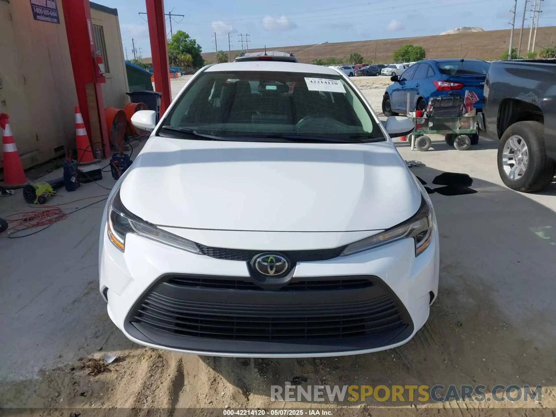 12 Photograph of a damaged car 5YFB4MDE8RP131836 TOYOTA COROLLA 2024