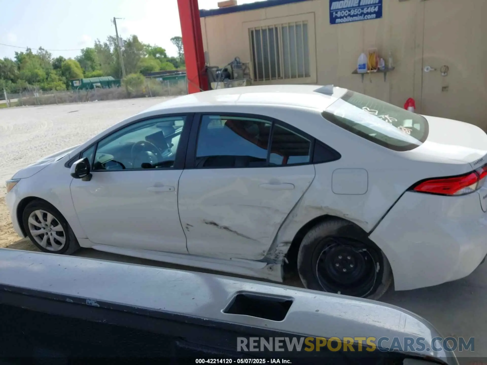14 Photograph of a damaged car 5YFB4MDE8RP131836 TOYOTA COROLLA 2024