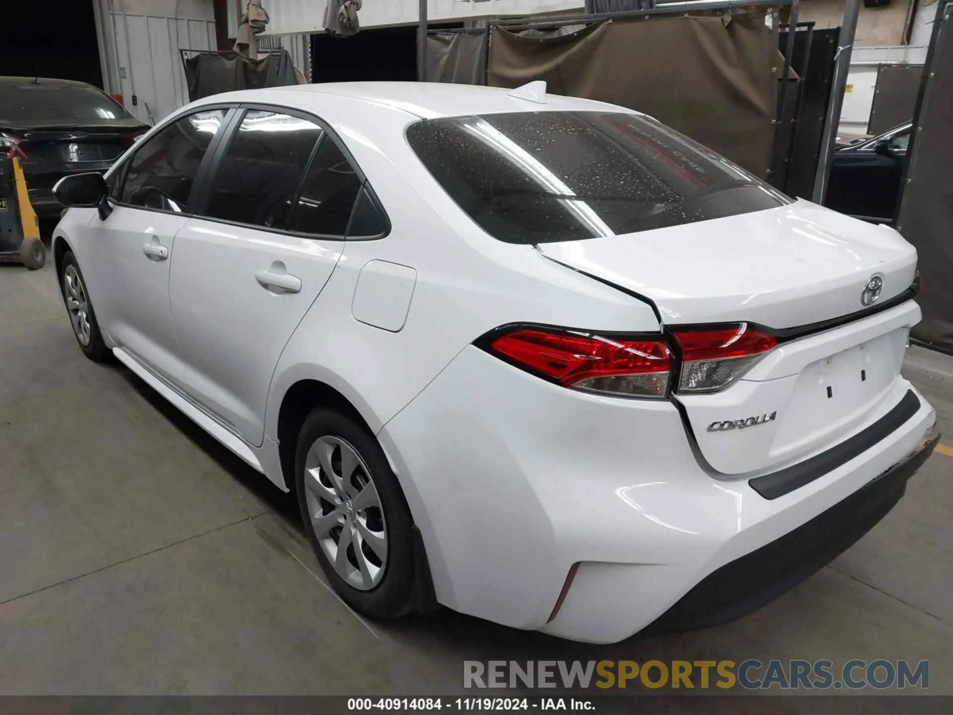 3 Photograph of a damaged car 5YFB4MDE8RP148670 TOYOTA COROLLA 2024