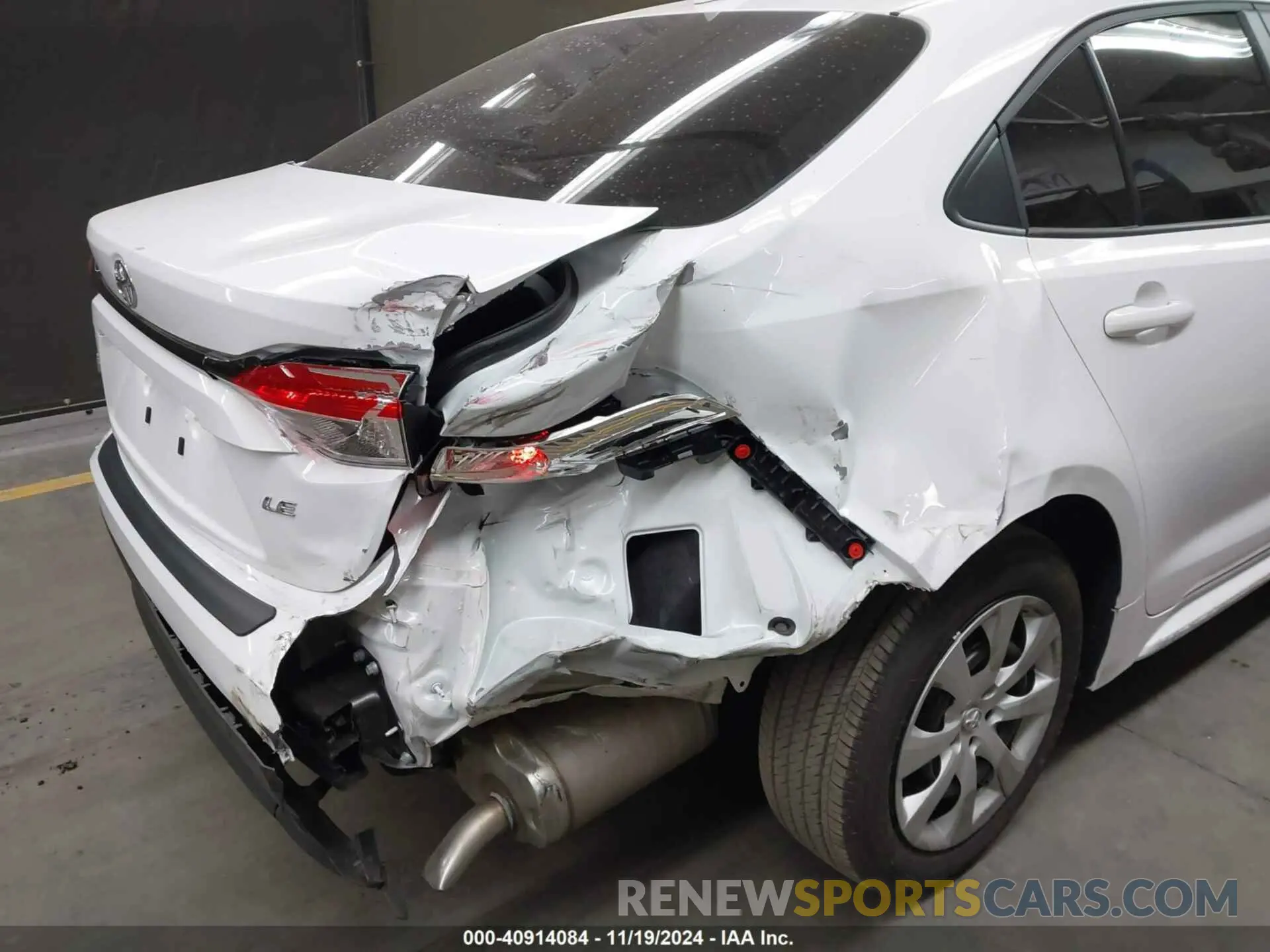 6 Photograph of a damaged car 5YFB4MDE8RP148670 TOYOTA COROLLA 2024
