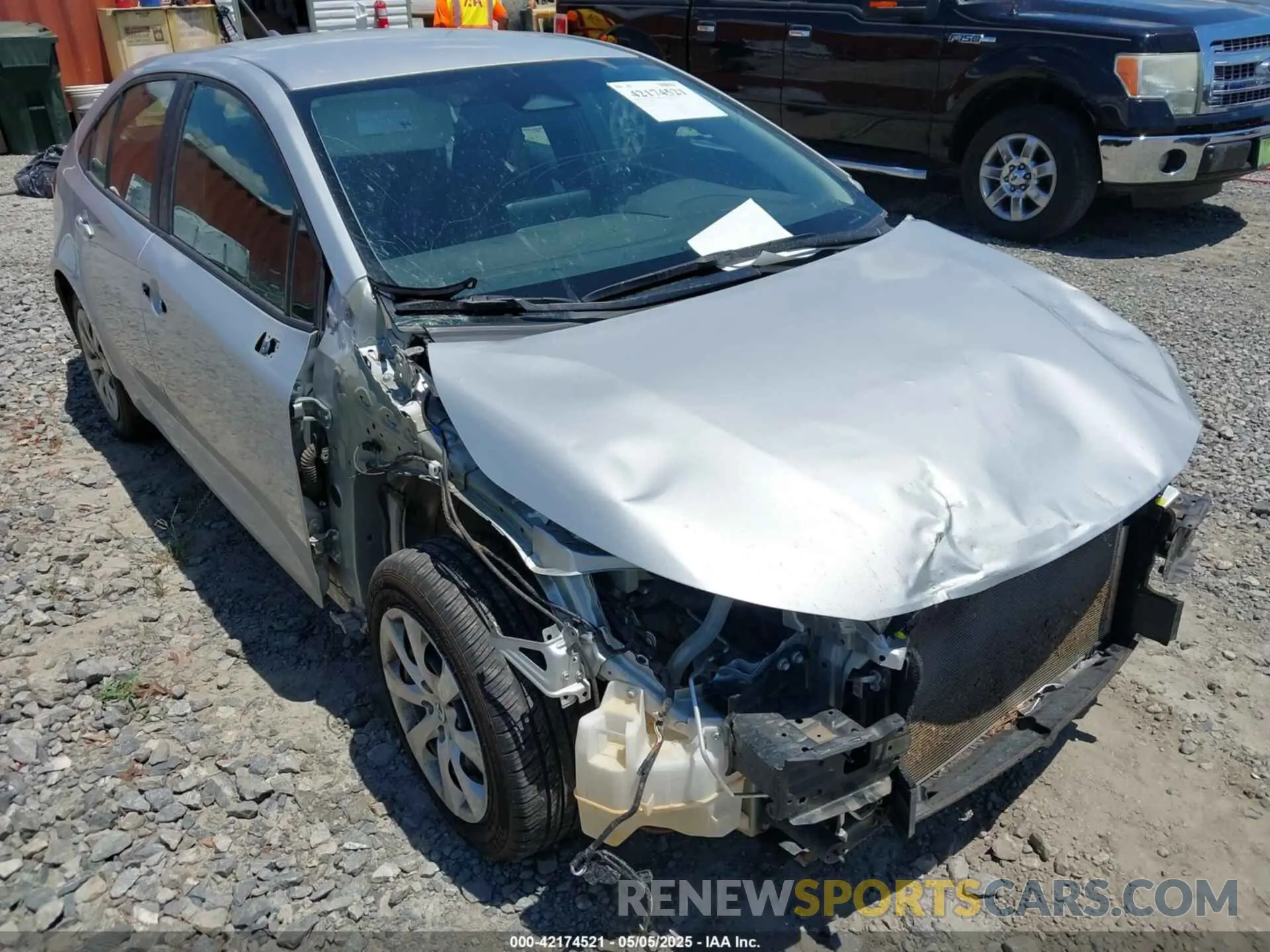 6 Photograph of a damaged car 5YFB4MDE8RP156333 TOYOTA COROLLA 2024