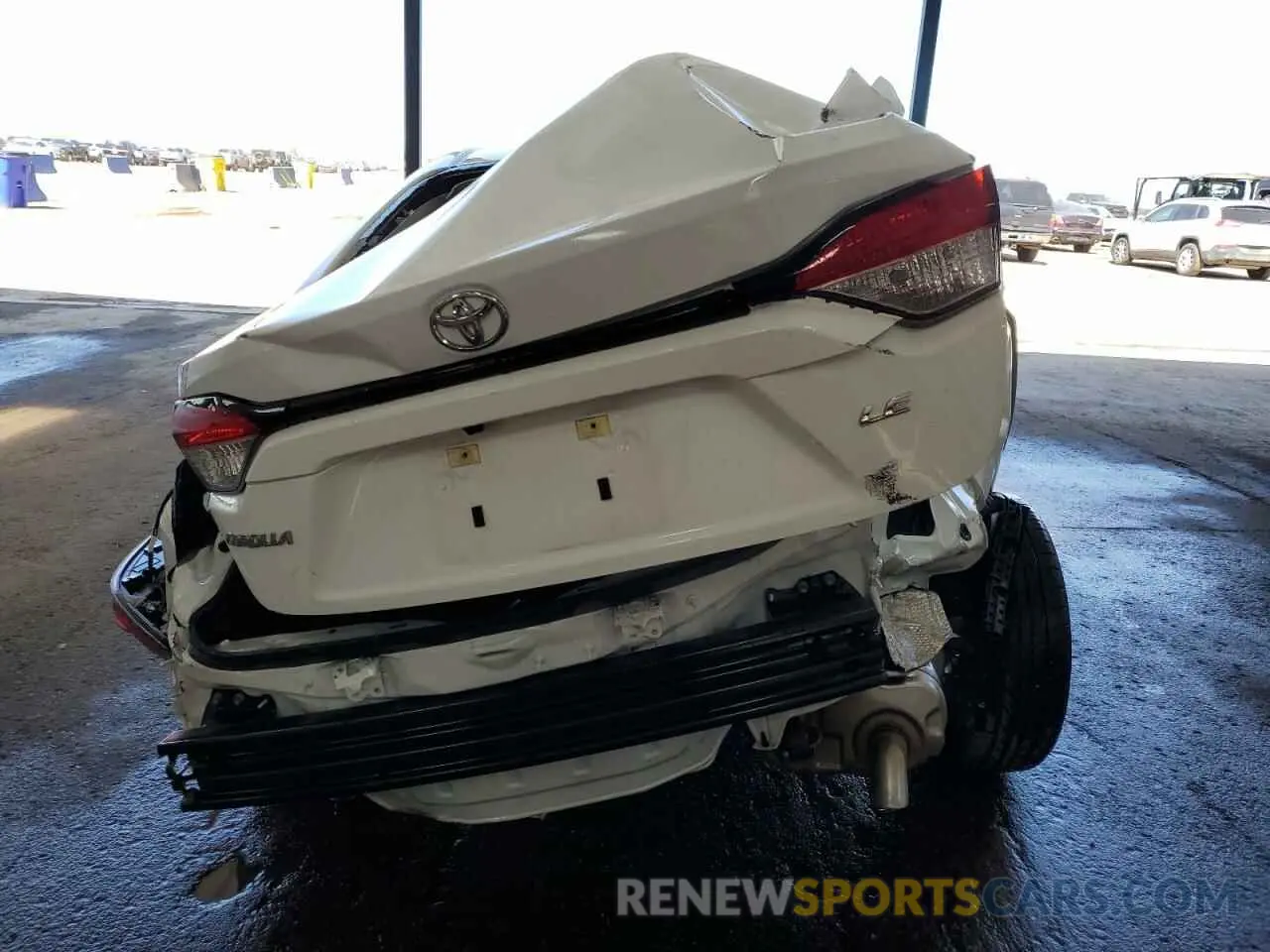6 Photograph of a damaged car 5YFB4MDE8RP159491 TOYOTA COROLLA 2024