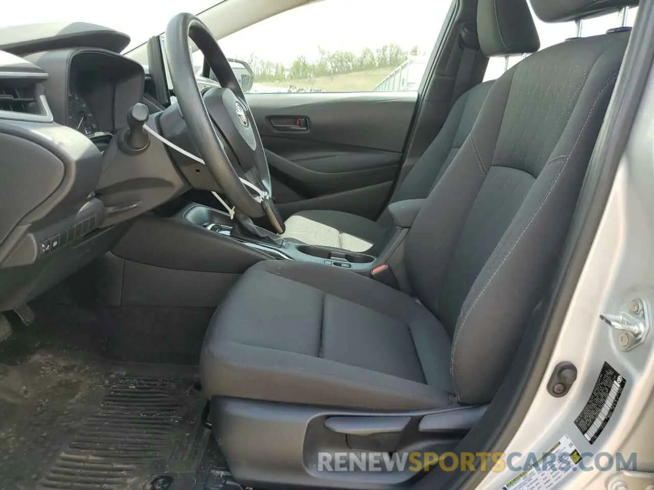 7 Photograph of a damaged car 5YFB4MDE8RP163685 TOYOTA COROLLA 2024