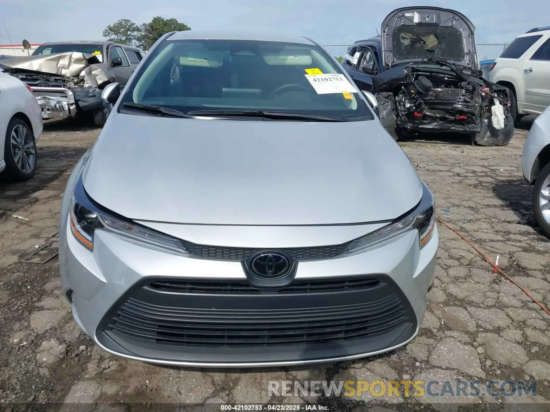 12 Photograph of a damaged car 5YFB4MDE8RP170720 TOYOTA COROLLA 2024