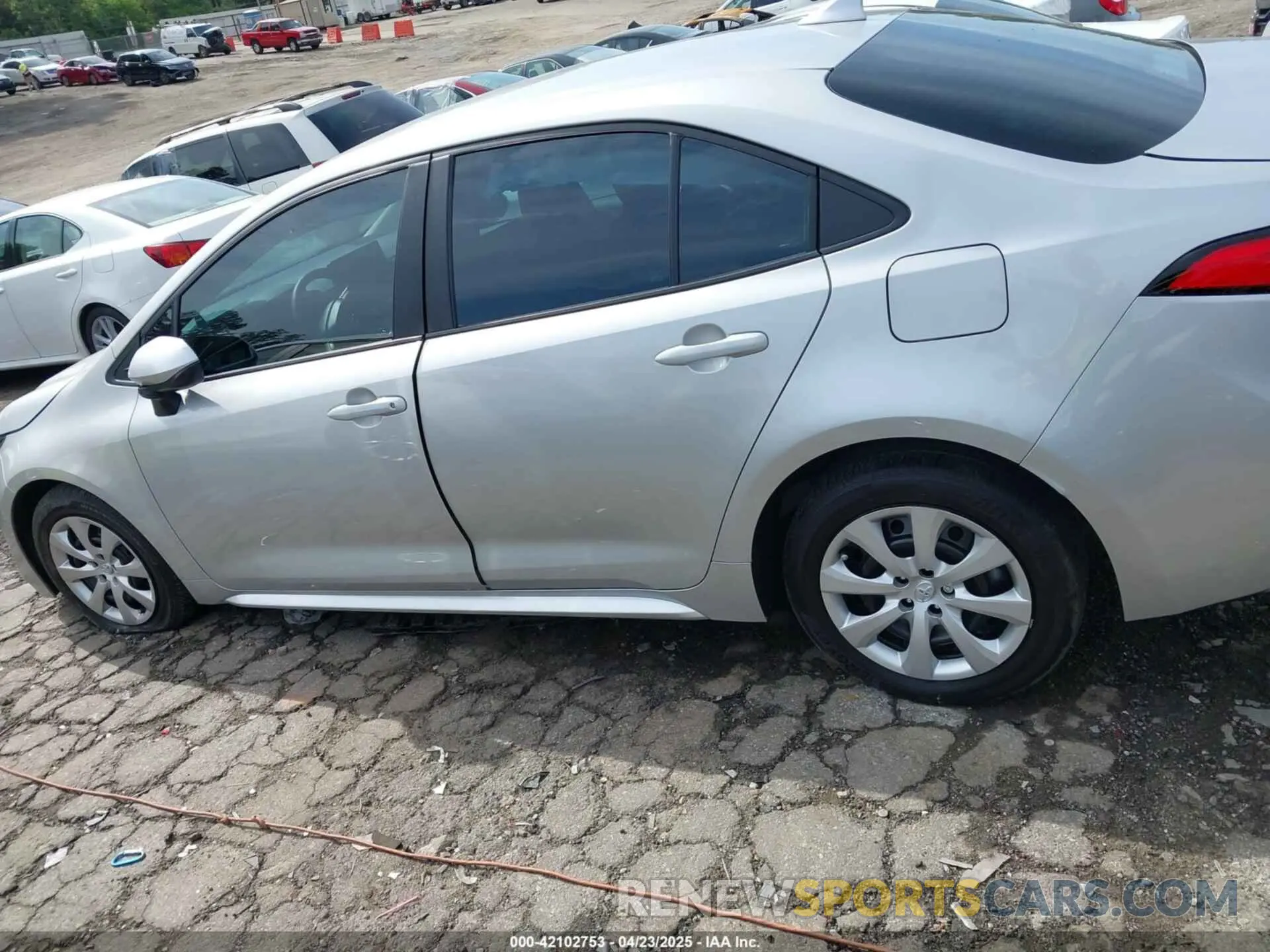 14 Photograph of a damaged car 5YFB4MDE8RP170720 TOYOTA COROLLA 2024