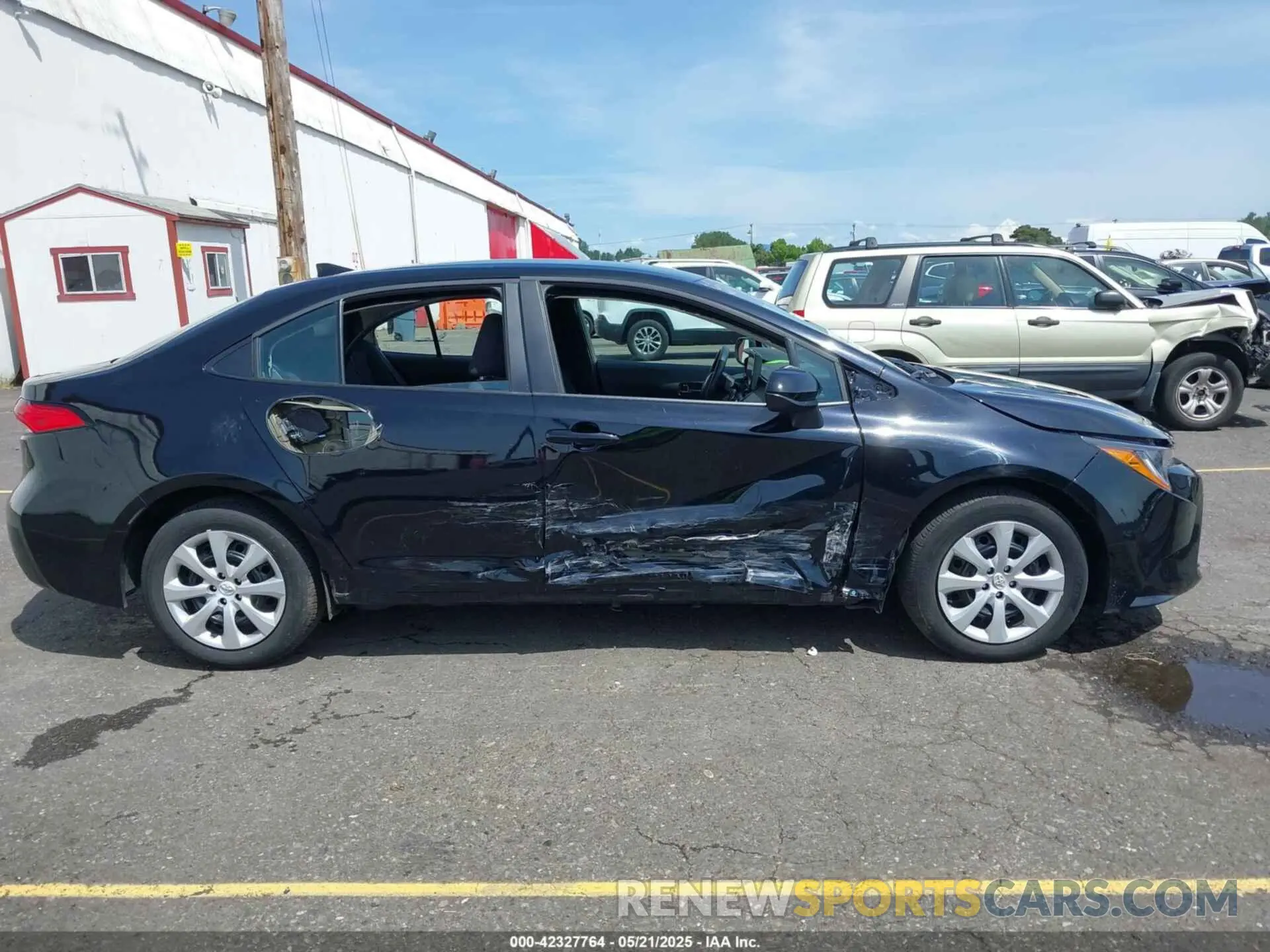 14 Photograph of a damaged car 5YFB4MDE8RP177716 TOYOTA COROLLA 2024