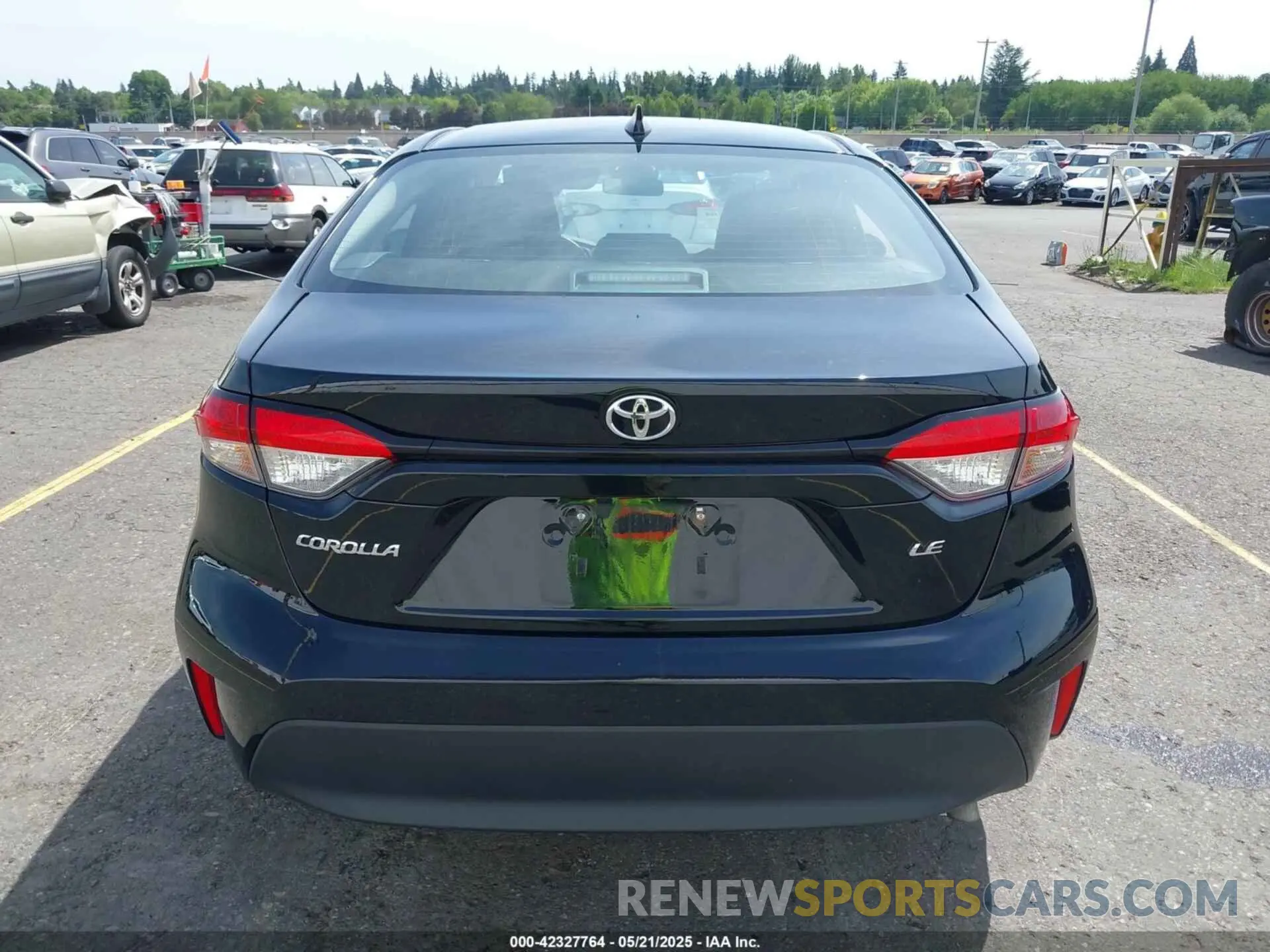 17 Photograph of a damaged car 5YFB4MDE8RP177716 TOYOTA COROLLA 2024