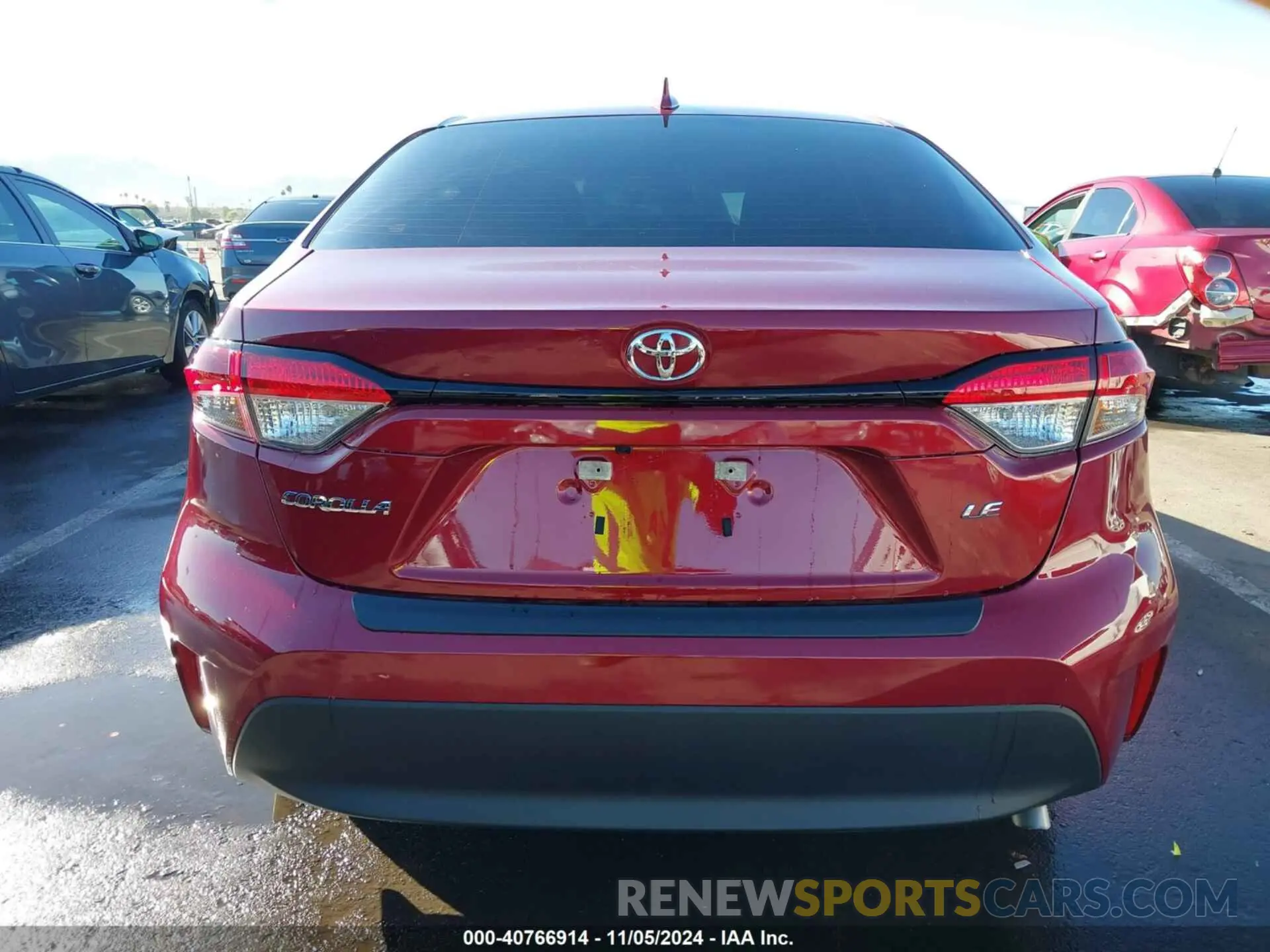 16 Photograph of a damaged car 5YFB4MDE8RP187579 TOYOTA COROLLA 2024