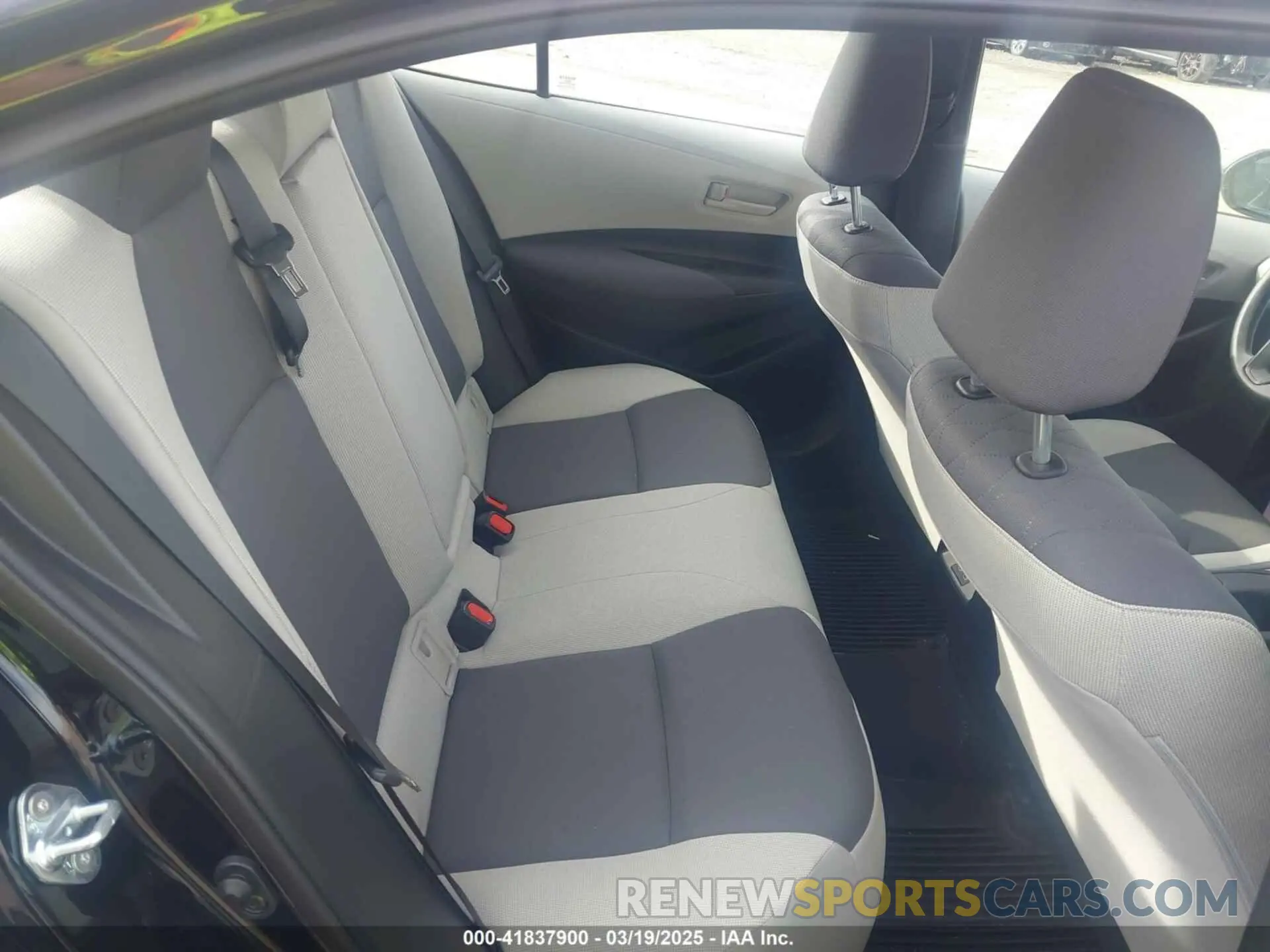 8 Photograph of a damaged car 5YFB4MDE8RP201772 TOYOTA COROLLA 2024
