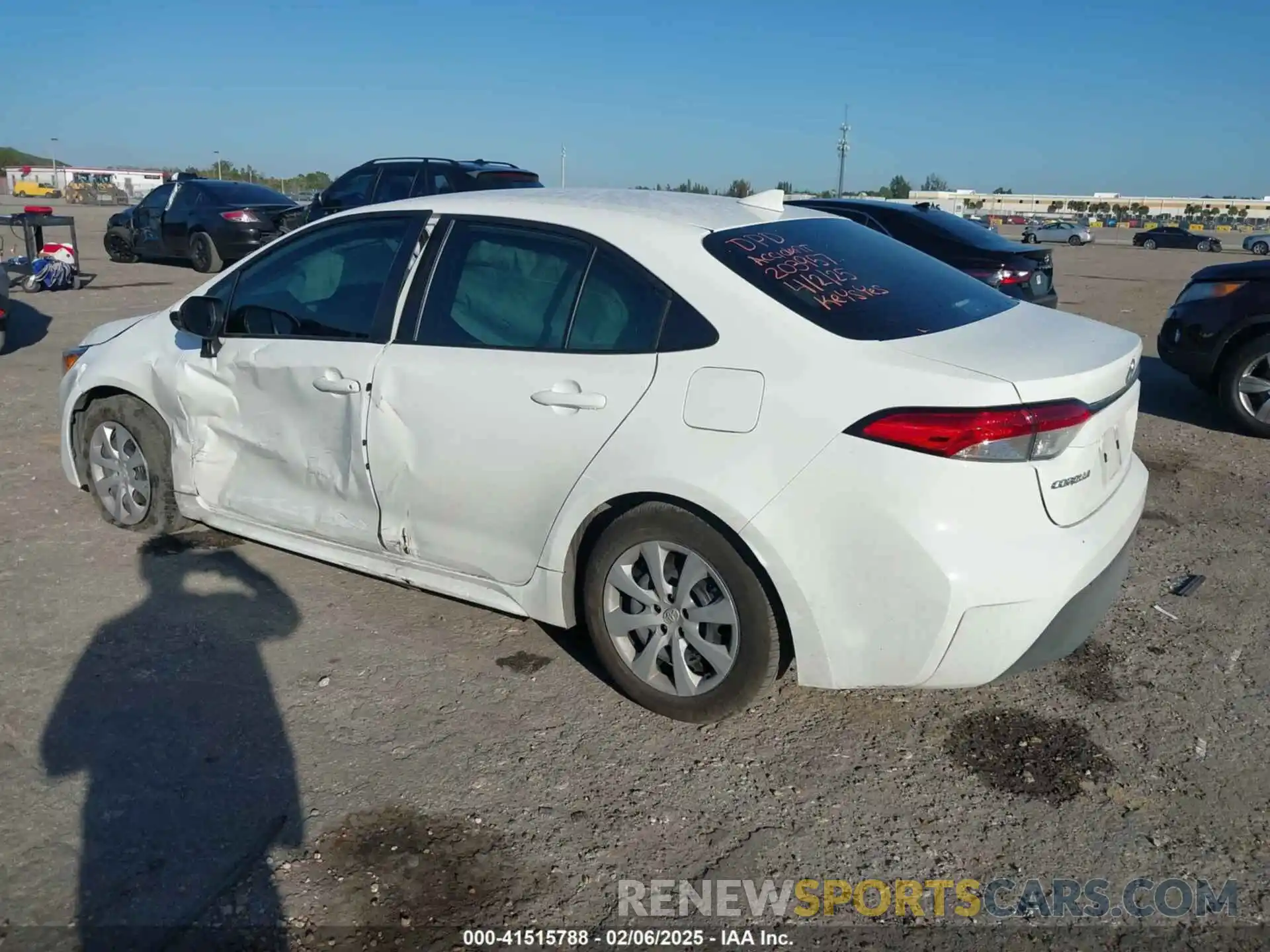 3 Photograph of a damaged car 5YFB4MDE8RP203957 TOYOTA COROLLA 2024