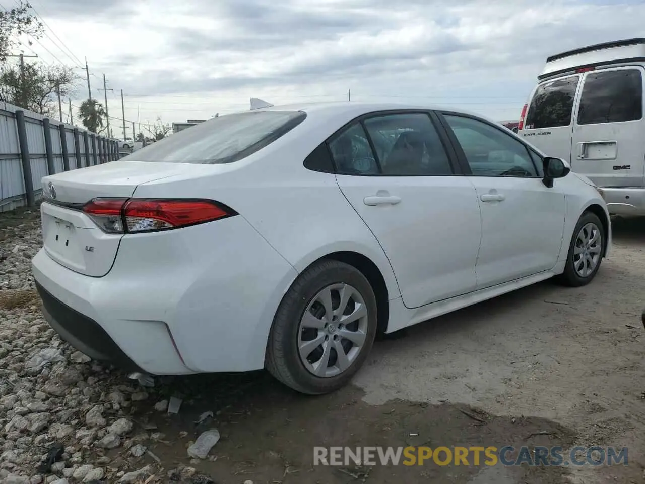 3 Photograph of a damaged car 5YFB4MDE8RP215168 TOYOTA COROLLA 2024