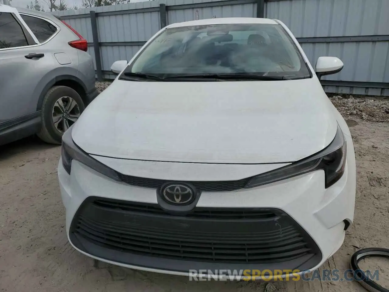 5 Photograph of a damaged car 5YFB4MDE8RP215168 TOYOTA COROLLA 2024
