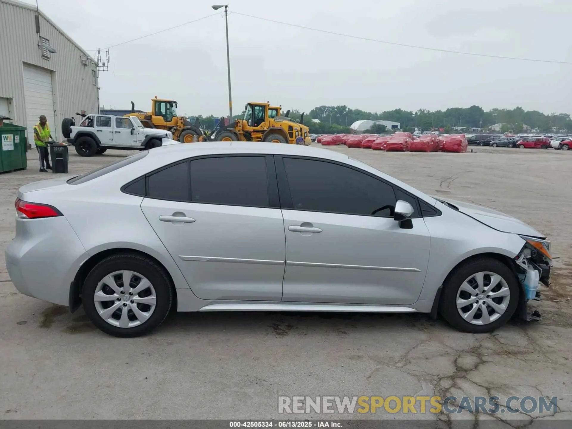 14 Photograph of a damaged car 5YFB4MDE9RP090729 TOYOTA COROLLA 2024