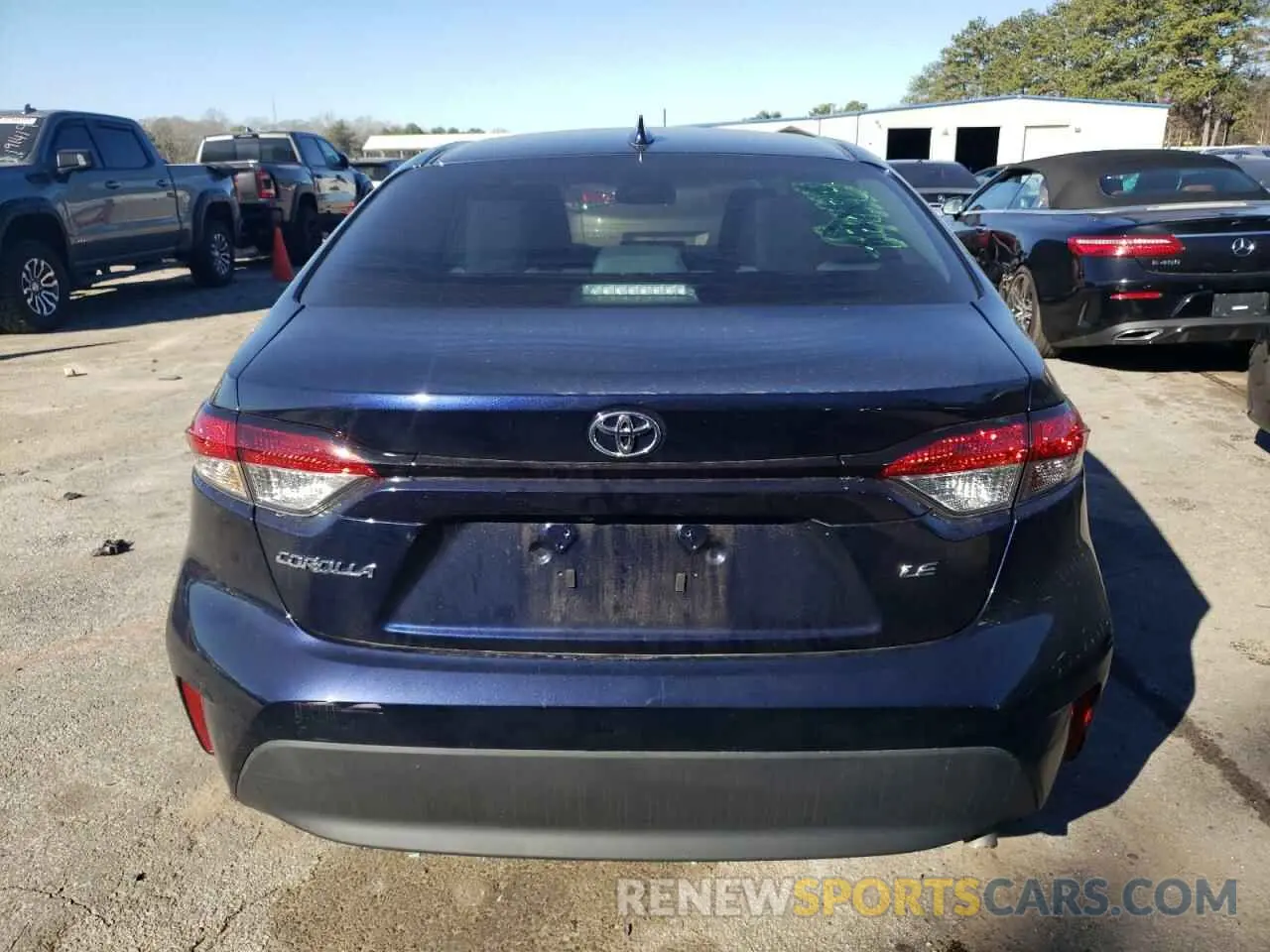 6 Photograph of a damaged car 5YFB4MDE9RP113135 TOYOTA COROLLA 2024