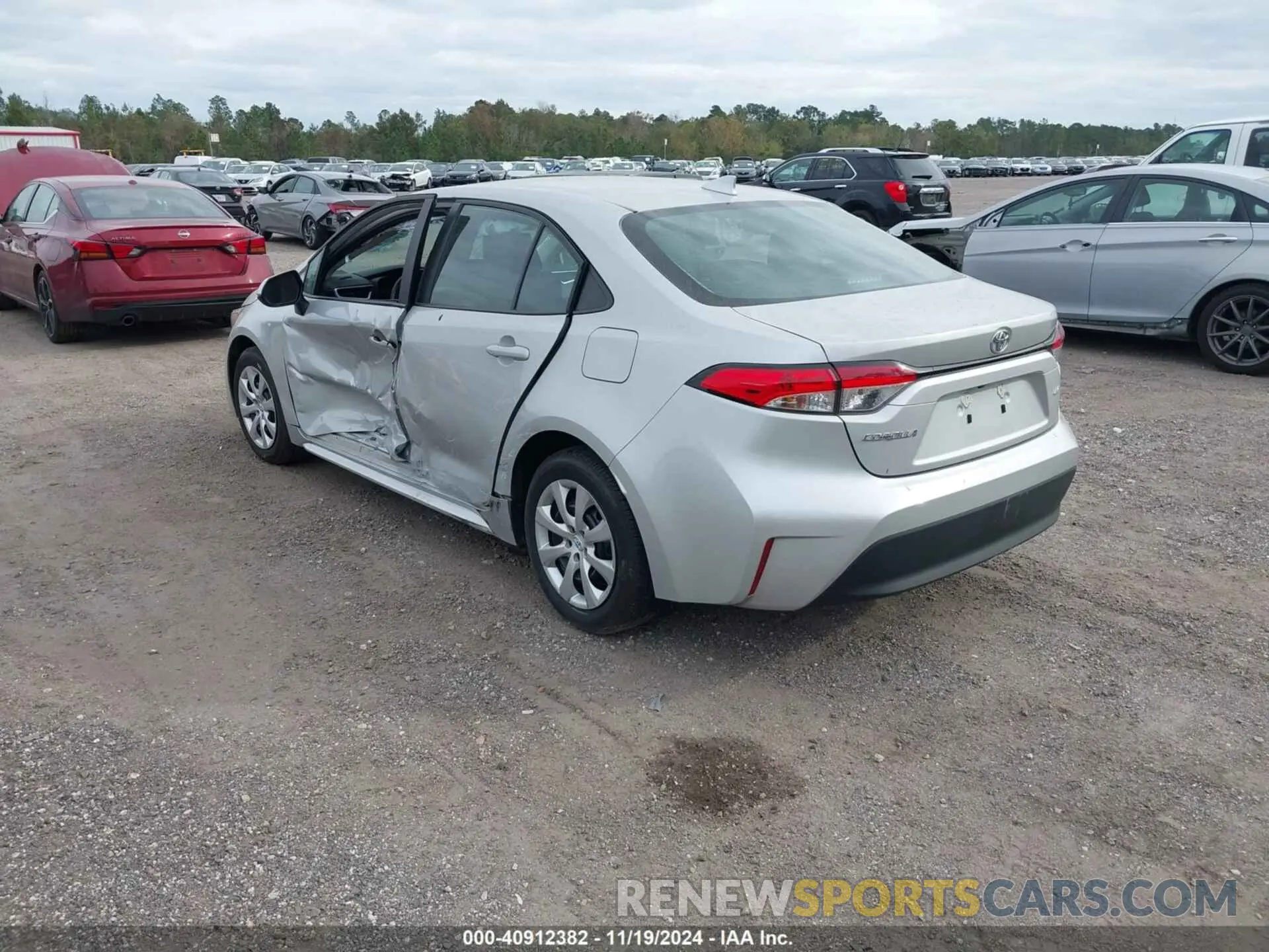 3 Photograph of a damaged car 5YFB4MDE9RP120778 TOYOTA COROLLA 2024
