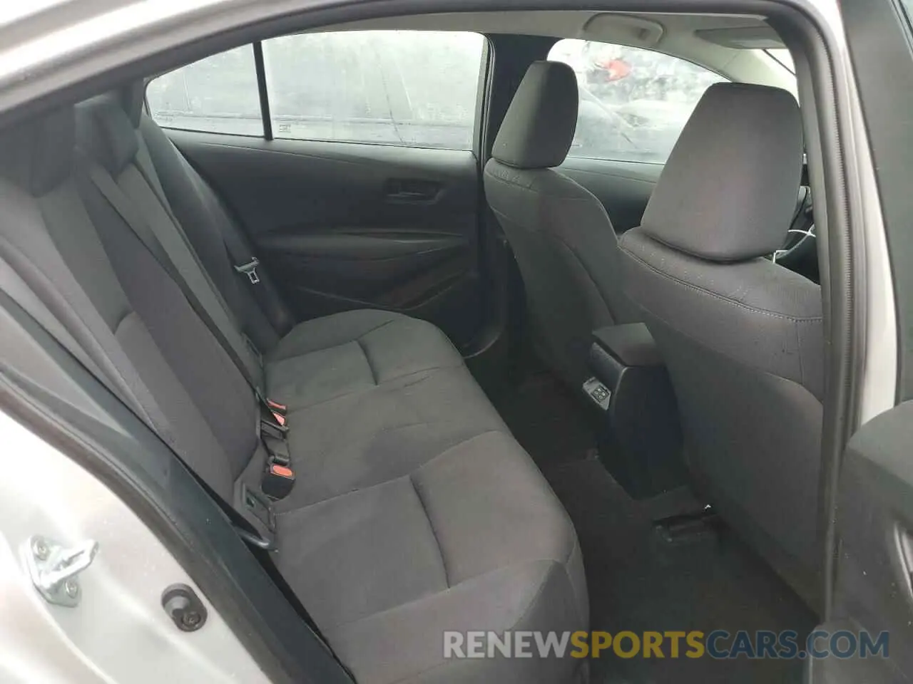 11 Photograph of a damaged car 5YFB4MDE9RP145289 TOYOTA COROLLA 2024