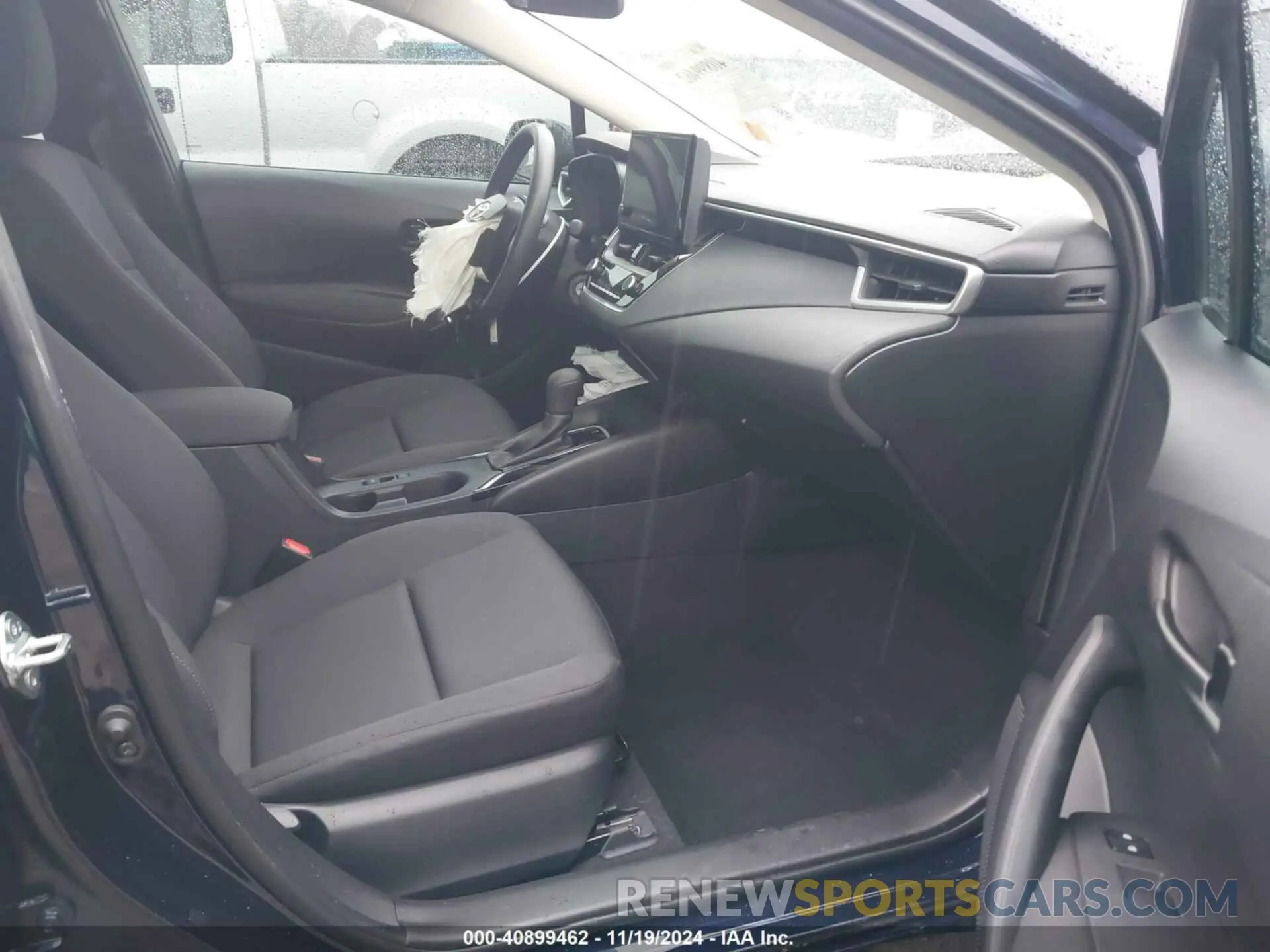 5 Photograph of a damaged car 5YFB4MDE9RP156941 TOYOTA COROLLA 2024