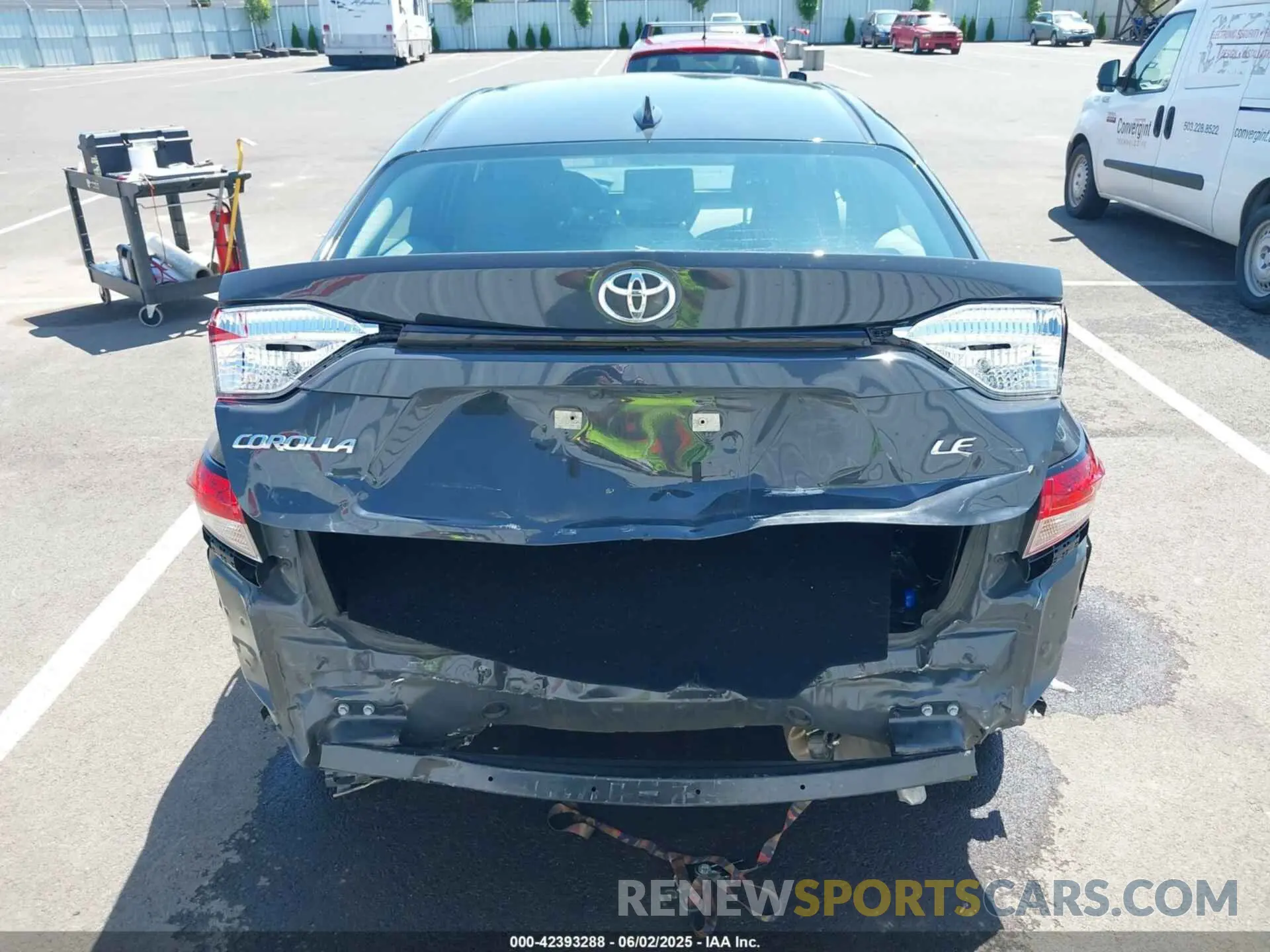 17 Photograph of a damaged car 5YFB4MDE9RP159838 TOYOTA COROLLA 2024
