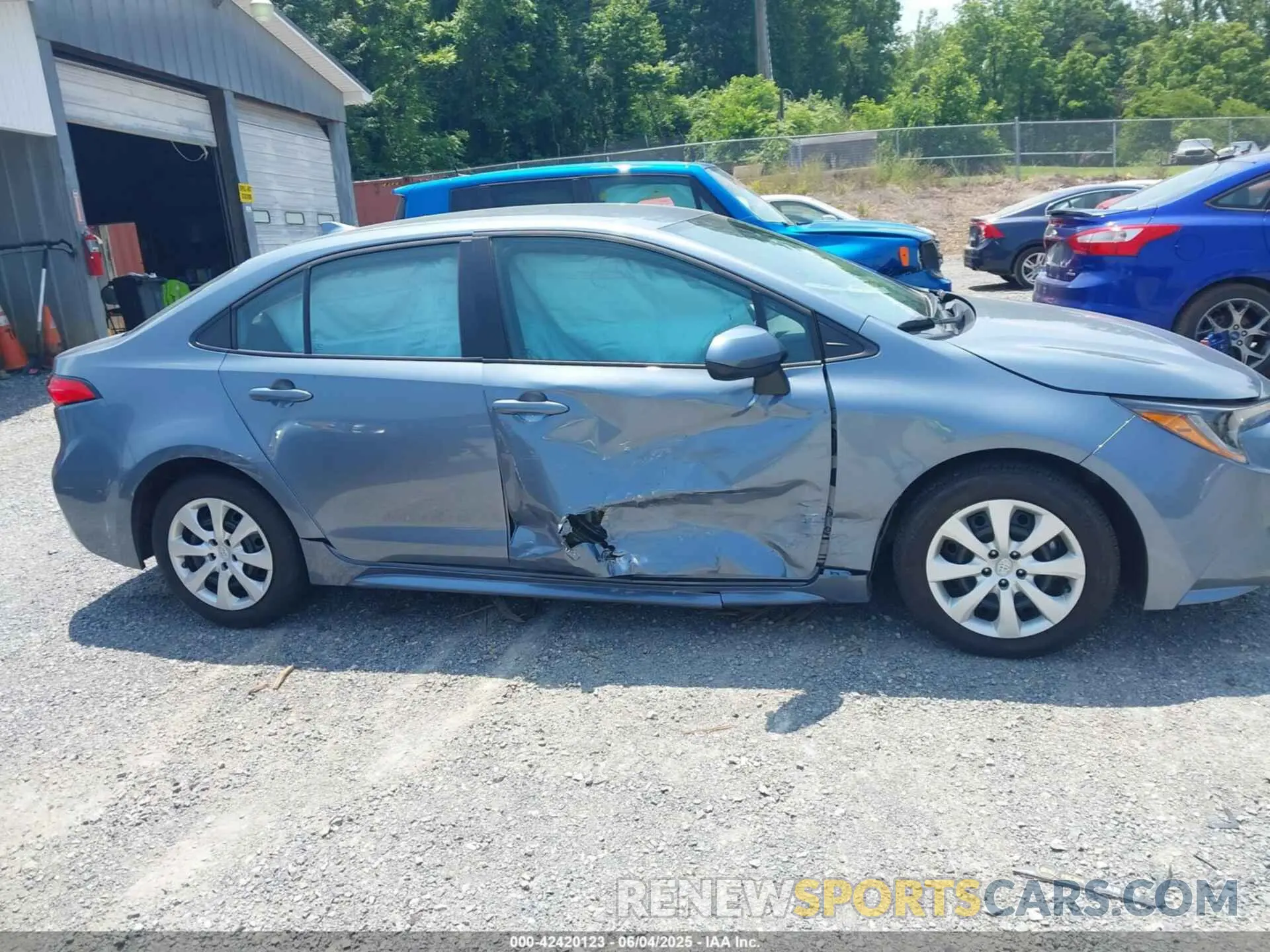 14 Photograph of a damaged car 5YFB4MDE9RP163226 TOYOTA COROLLA 2024