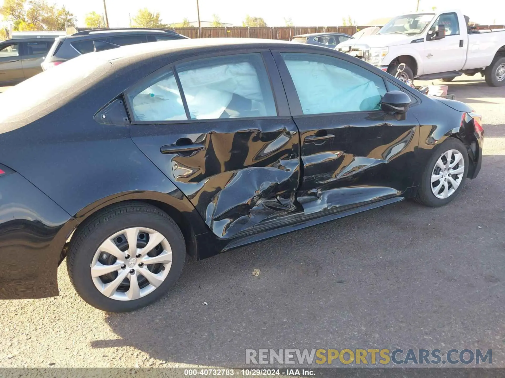 6 Photograph of a damaged car 5YFB4MDE9RP171973 TOYOTA COROLLA 2024
