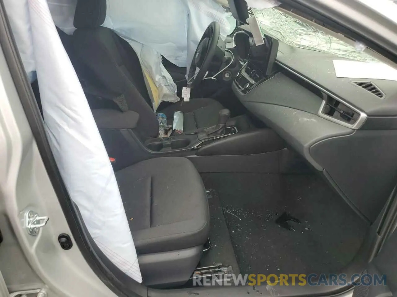 7 Photograph of a damaged car 5YFB4MDE9RP177207 TOYOTA COROLLA 2024
