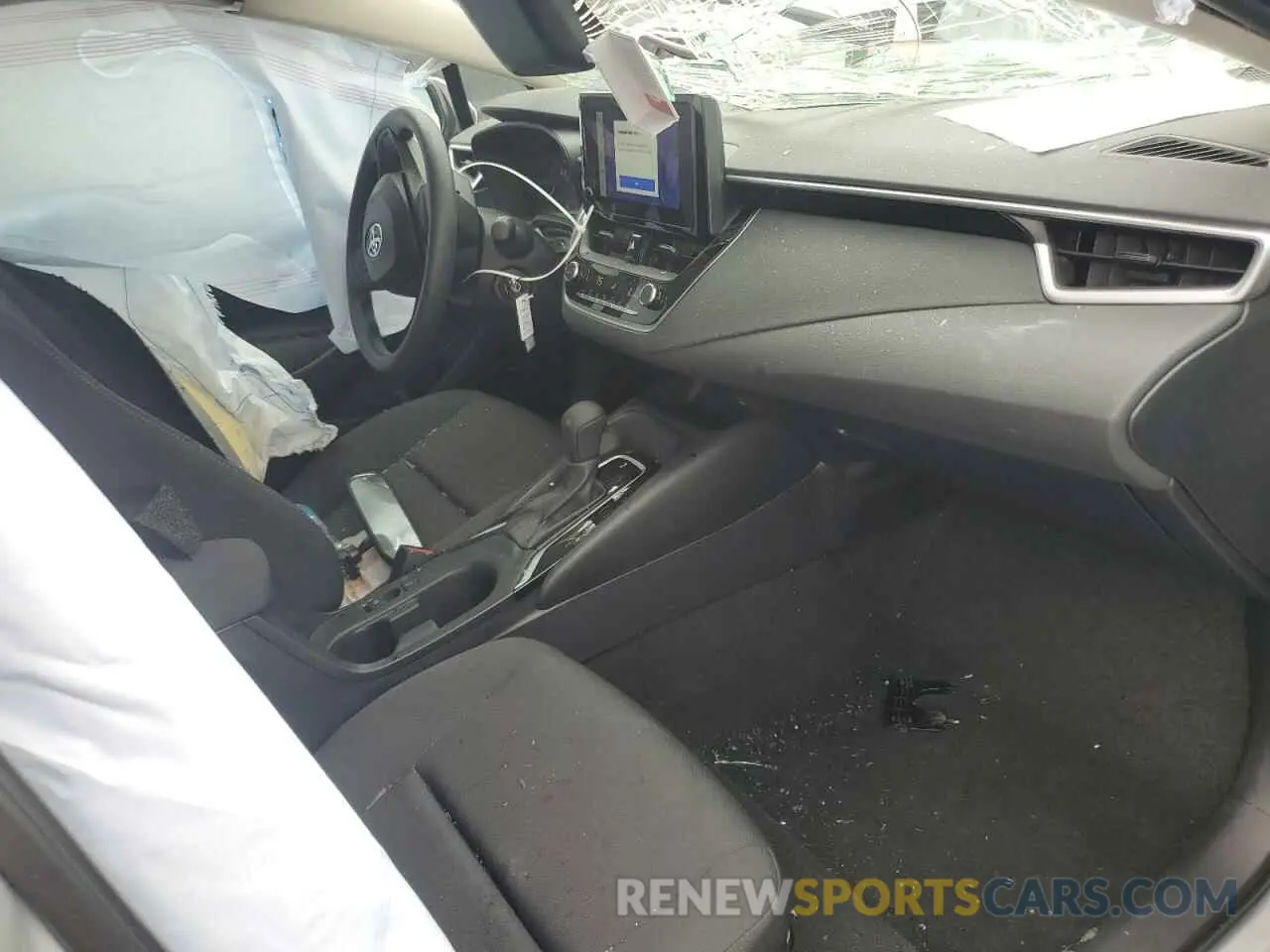 8 Photograph of a damaged car 5YFB4MDE9RP177207 TOYOTA COROLLA 2024