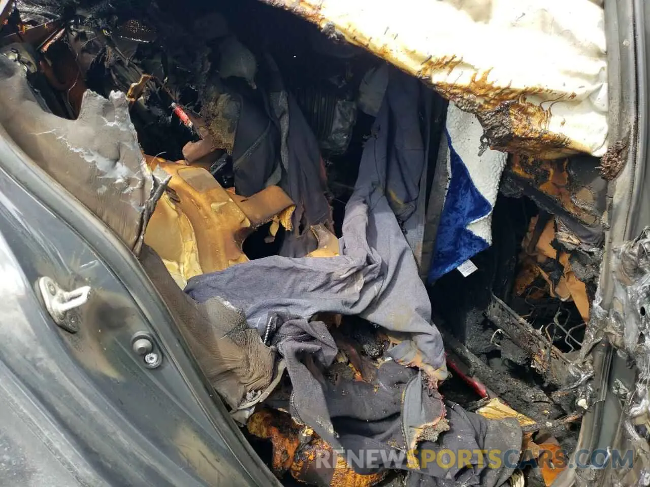 10 Photograph of a damaged car 5YFB4MDE9RP182066 TOYOTA COROLLA 2024