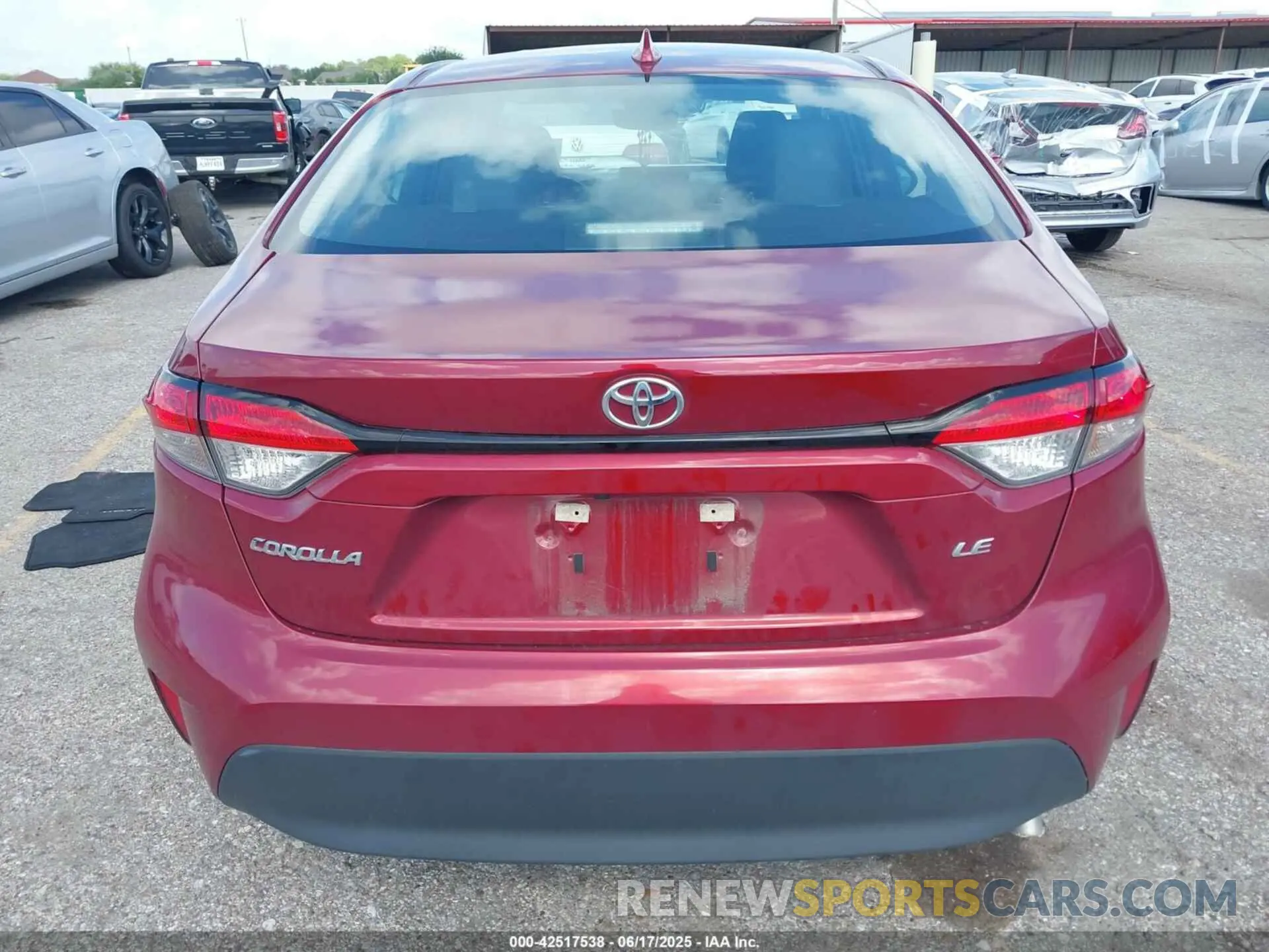 15 Photograph of a damaged car 5YFB4MDE9RP186697 TOYOTA COROLLA 2024