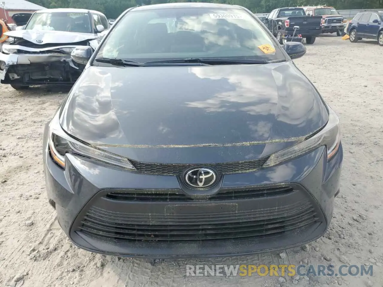 5 Photograph of a damaged car 5YFB4MDE9RP186893 TOYOTA COROLLA 2024