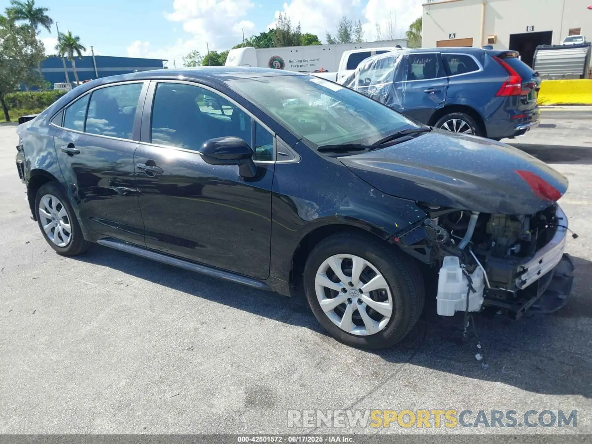 1 Photograph of a damaged car 5YFB4MDE9RP192774 TOYOTA COROLLA 2024
