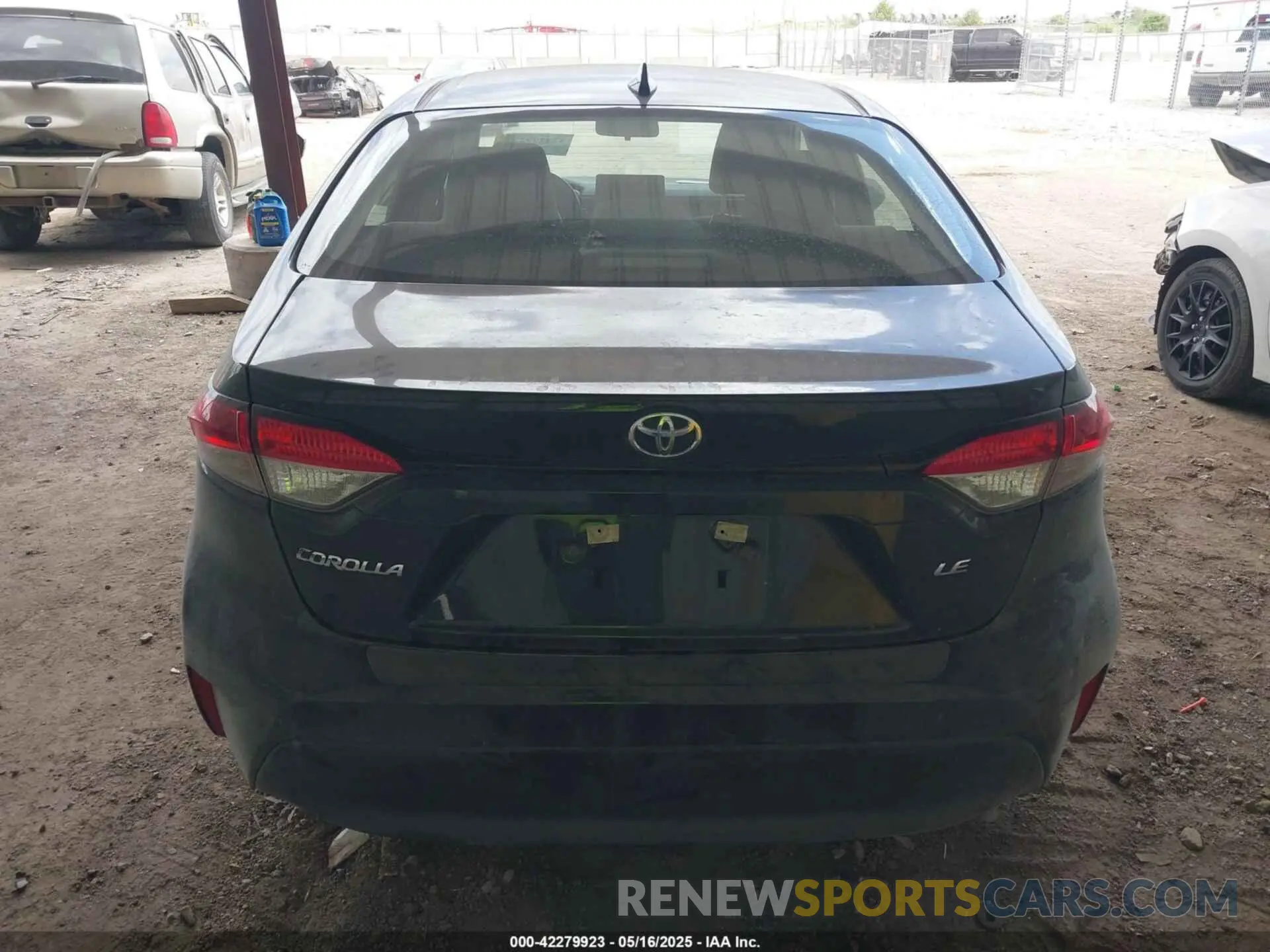 16 Photograph of a damaged car 5YFB4MDE9RP209489 TOYOTA COROLLA 2024