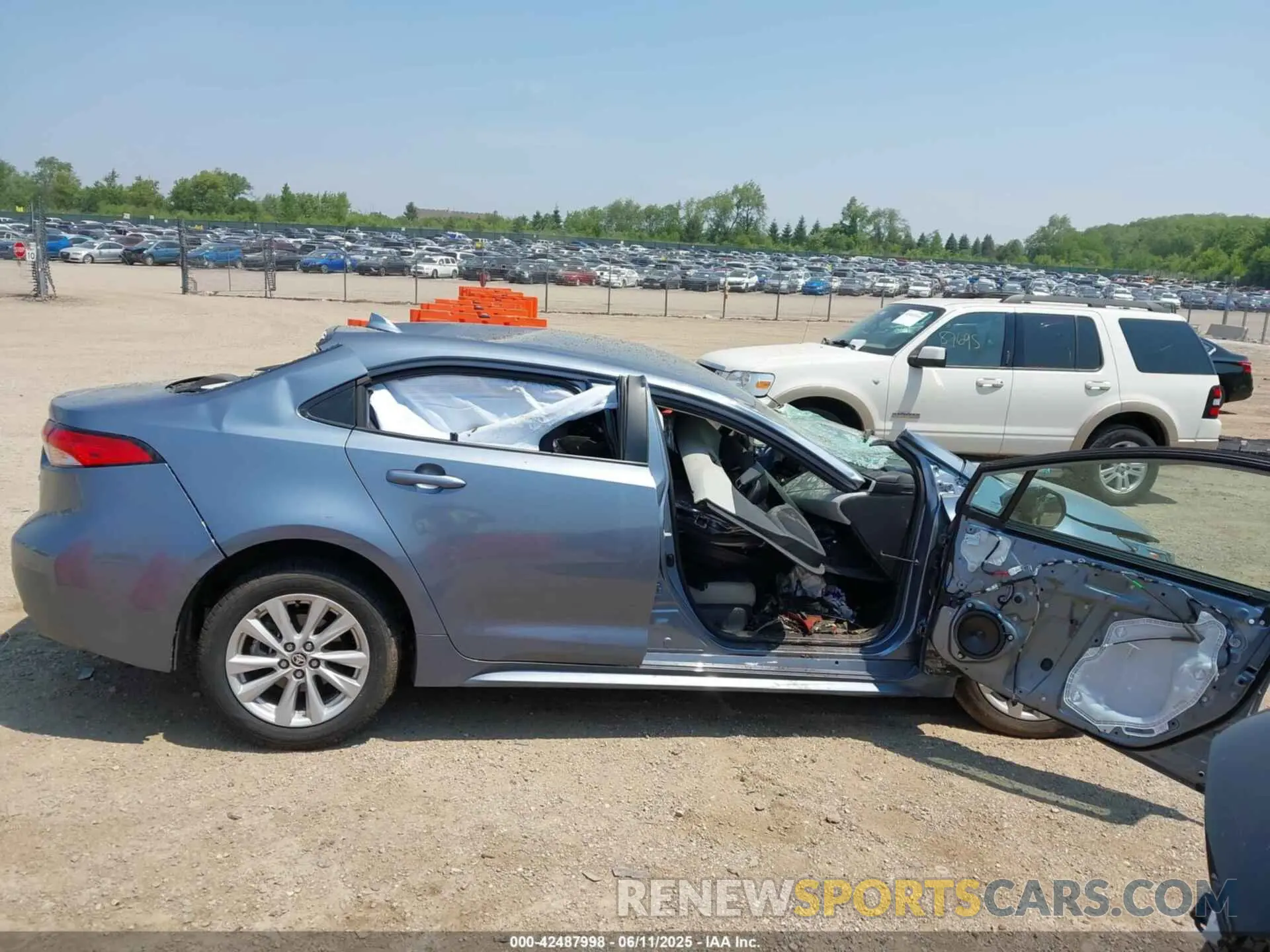 12 Photograph of a damaged car 5YFB4MDE9RP213378 TOYOTA COROLLA 2024