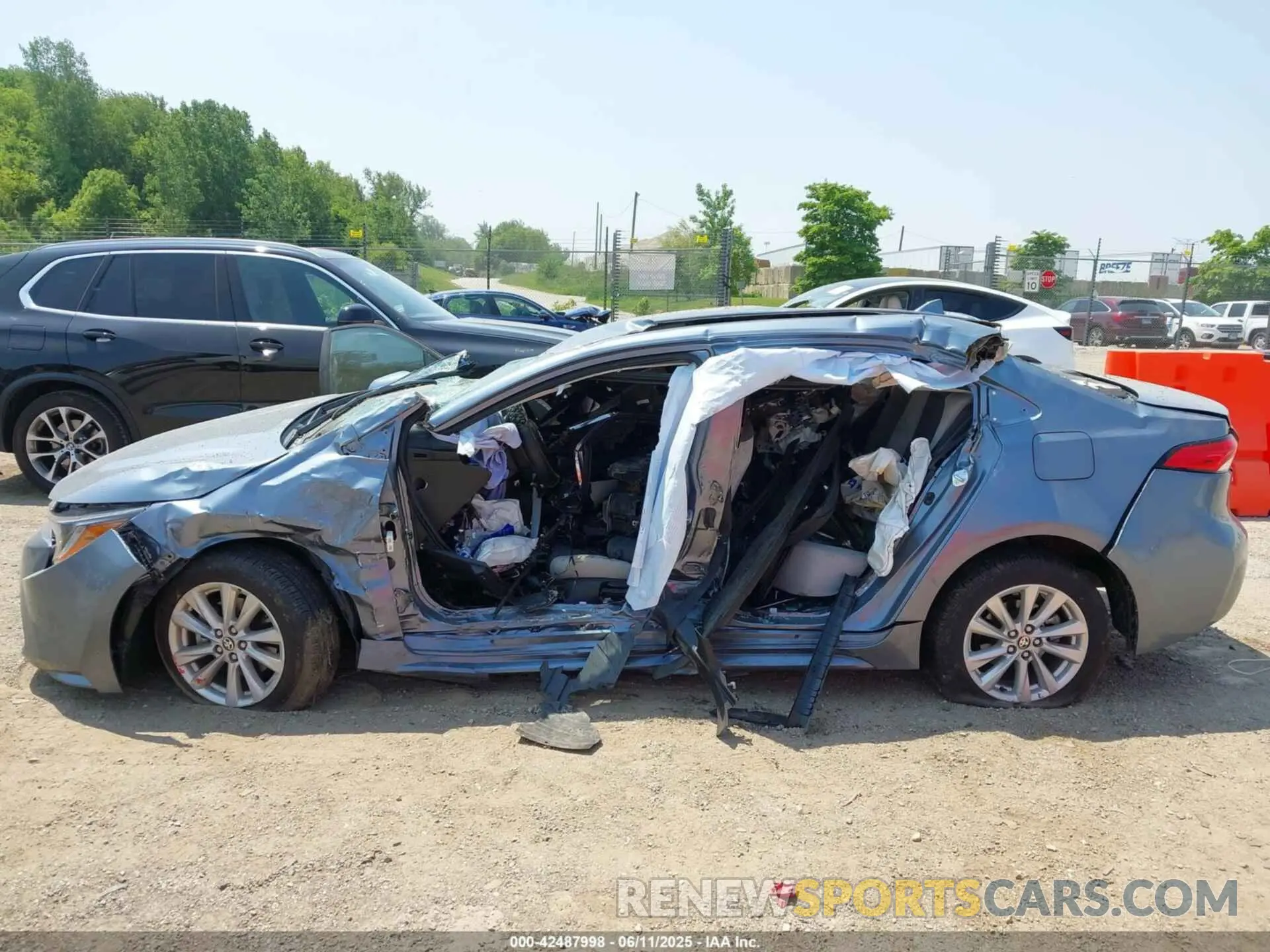 13 Photograph of a damaged car 5YFB4MDE9RP213378 TOYOTA COROLLA 2024