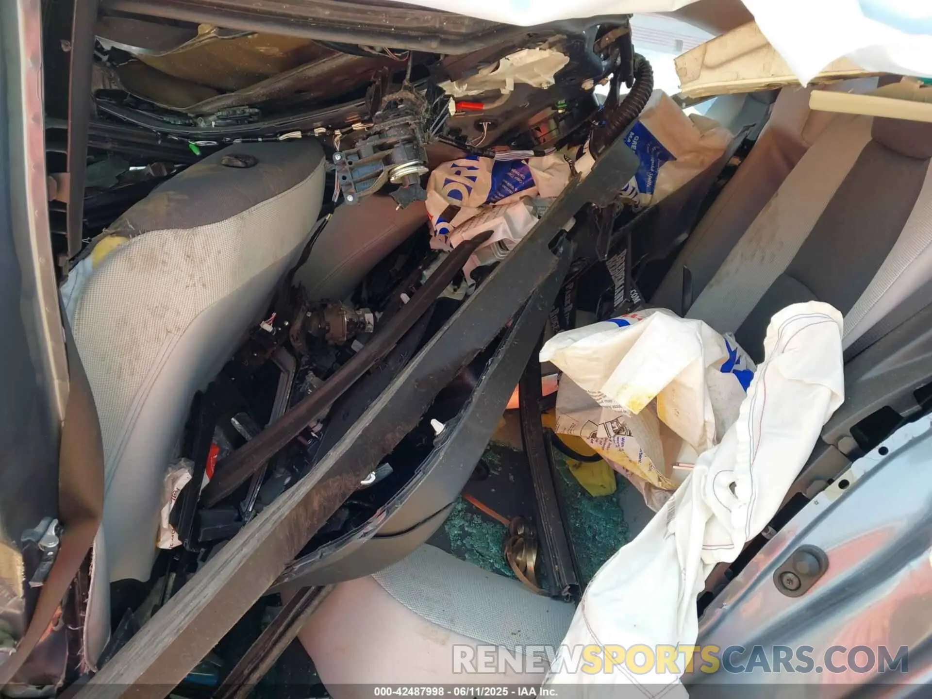8 Photograph of a damaged car 5YFB4MDE9RP213378 TOYOTA COROLLA 2024