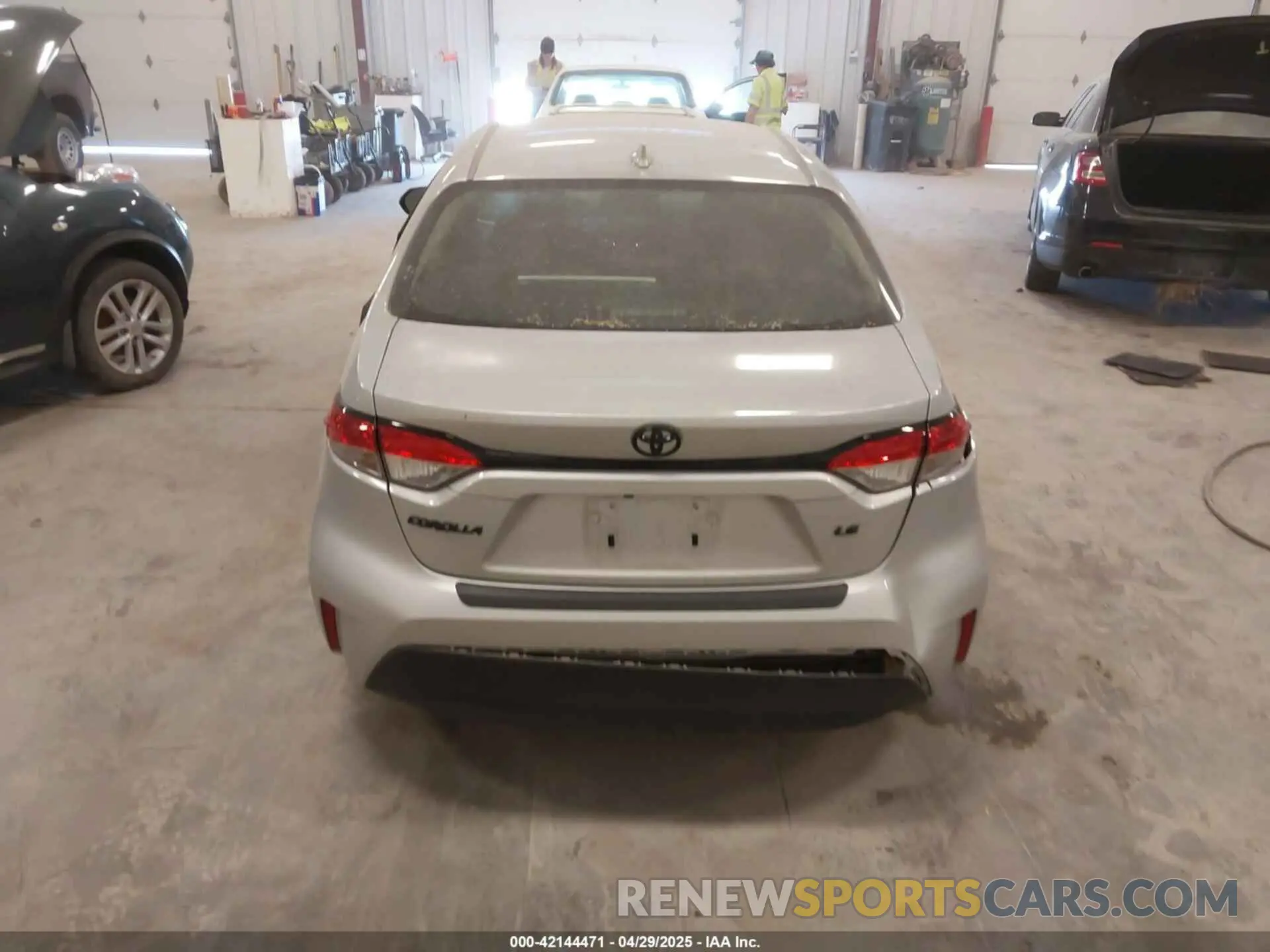 16 Photograph of a damaged car 5YFB4MDEXRP088942 TOYOTA COROLLA 2024