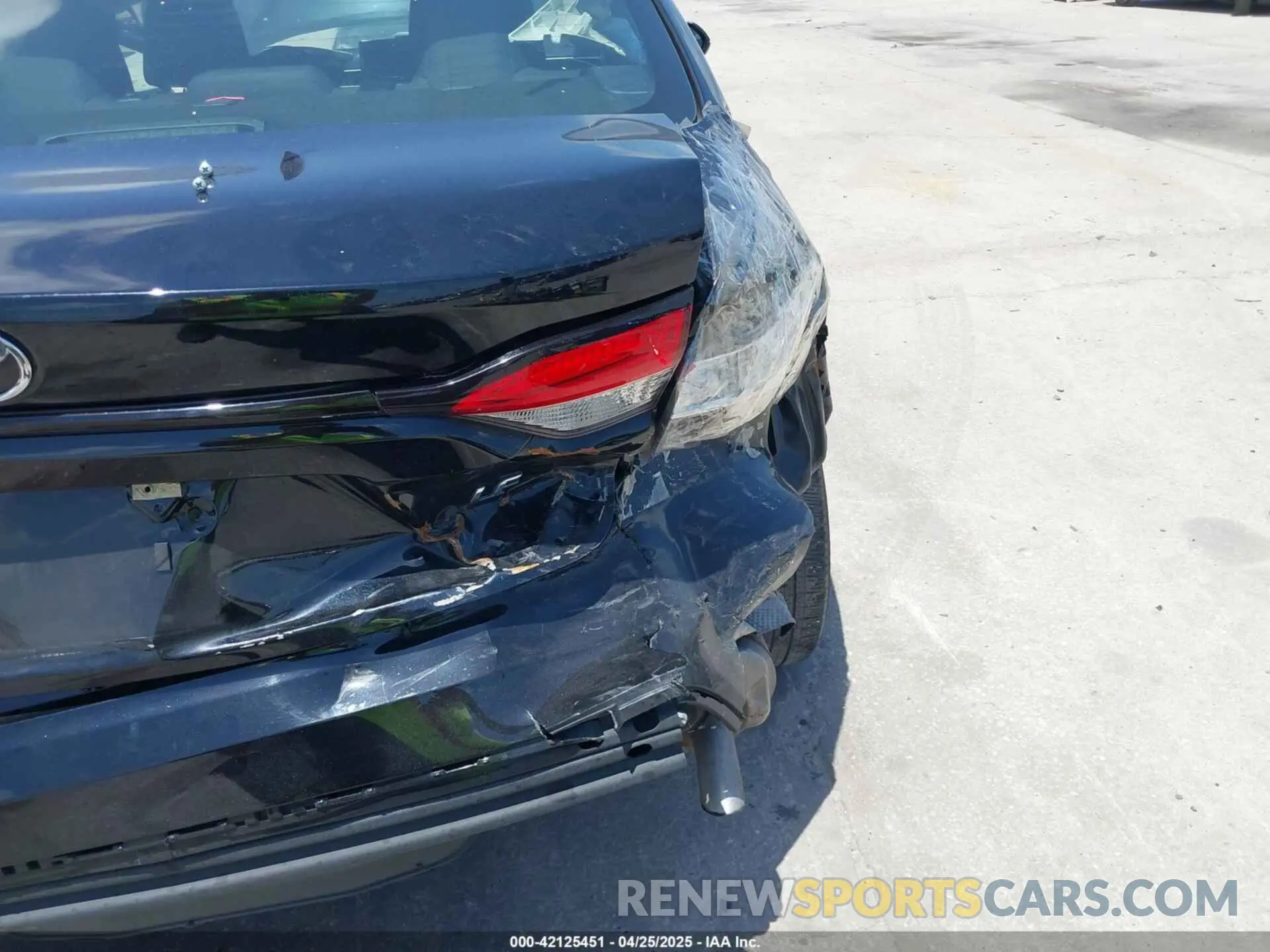 6 Photograph of a damaged car 5YFB4MDEXRP095163 TOYOTA COROLLA 2024