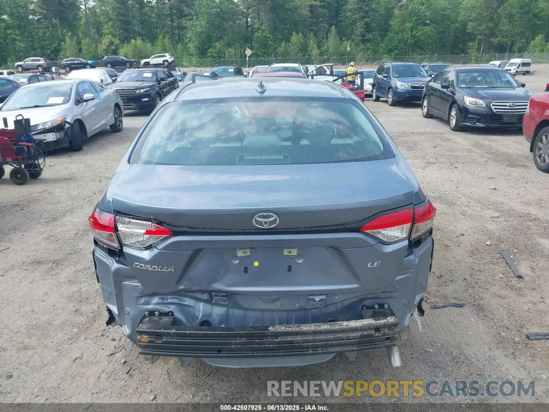 17 Photograph of a damaged car 5YFB4MDEXRP110535 TOYOTA COROLLA 2024
