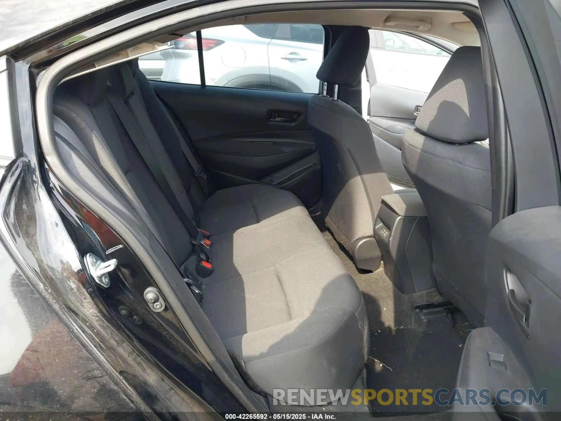 8 Photograph of a damaged car 5YFB4MDEXRP121017 TOYOTA COROLLA 2024
