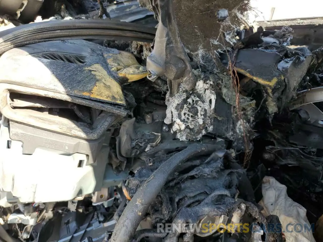 9 Photograph of a damaged car 5YFB4MDEXRP122118 TOYOTA COROLLA 2024