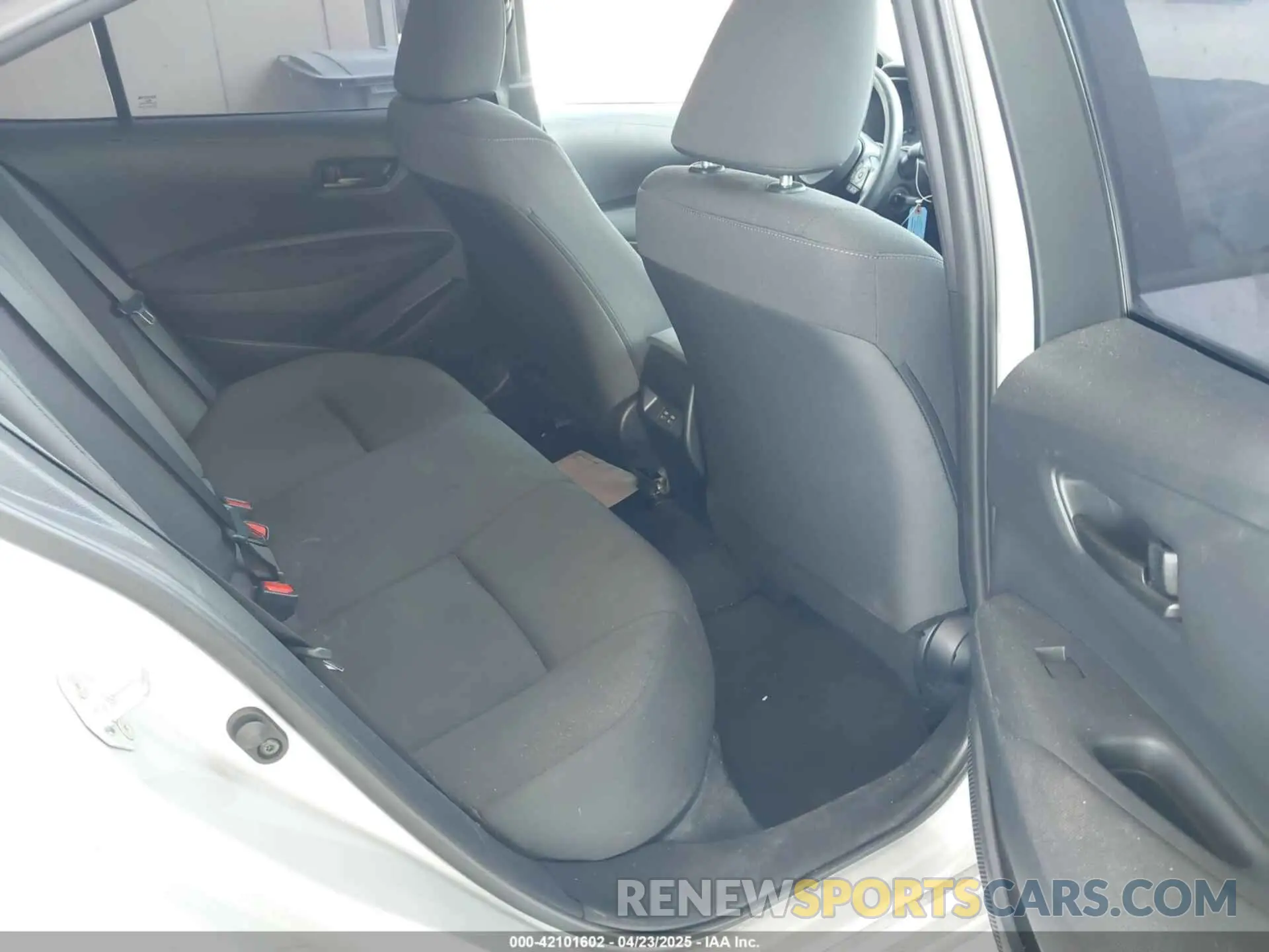 8 Photograph of a damaged car 5YFB4MDEXRP135256 TOYOTA COROLLA 2024