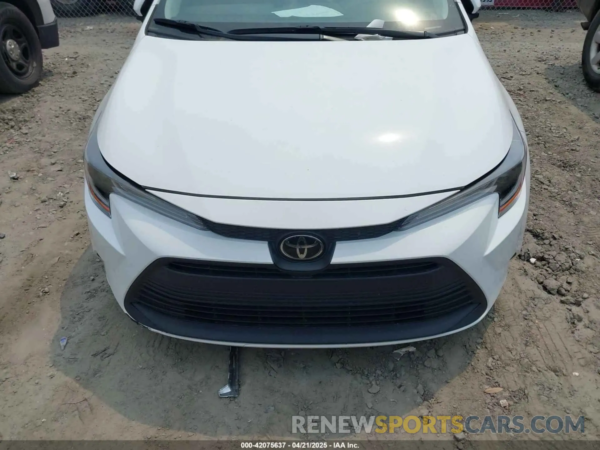 13 Photograph of a damaged car 5YFB4MDEXRP145964 TOYOTA COROLLA 2024