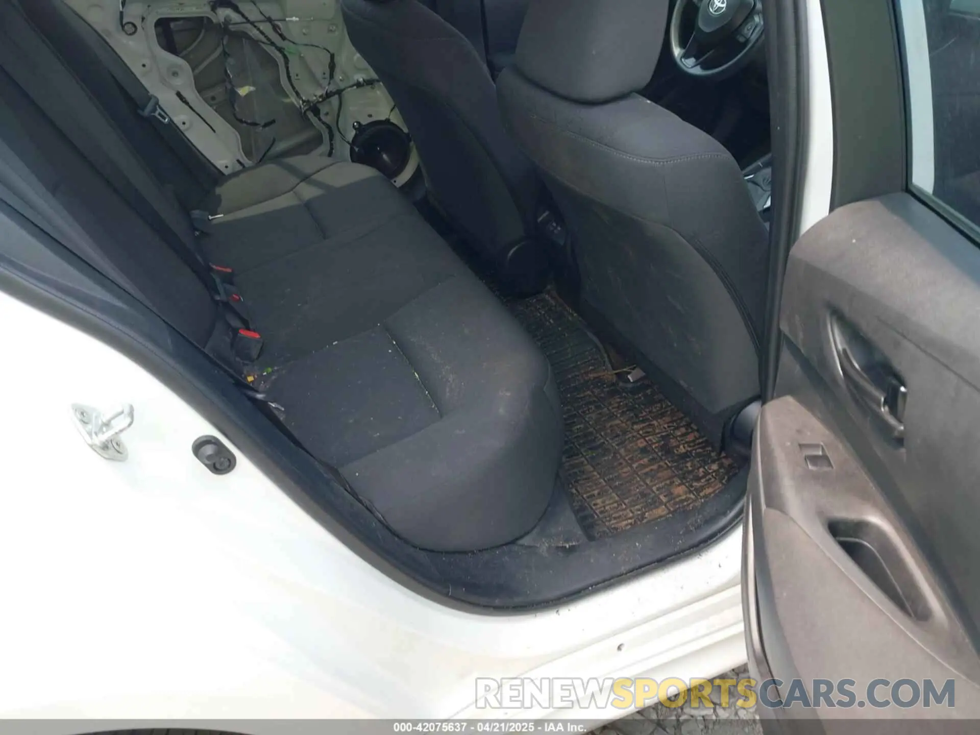 8 Photograph of a damaged car 5YFB4MDEXRP145964 TOYOTA COROLLA 2024